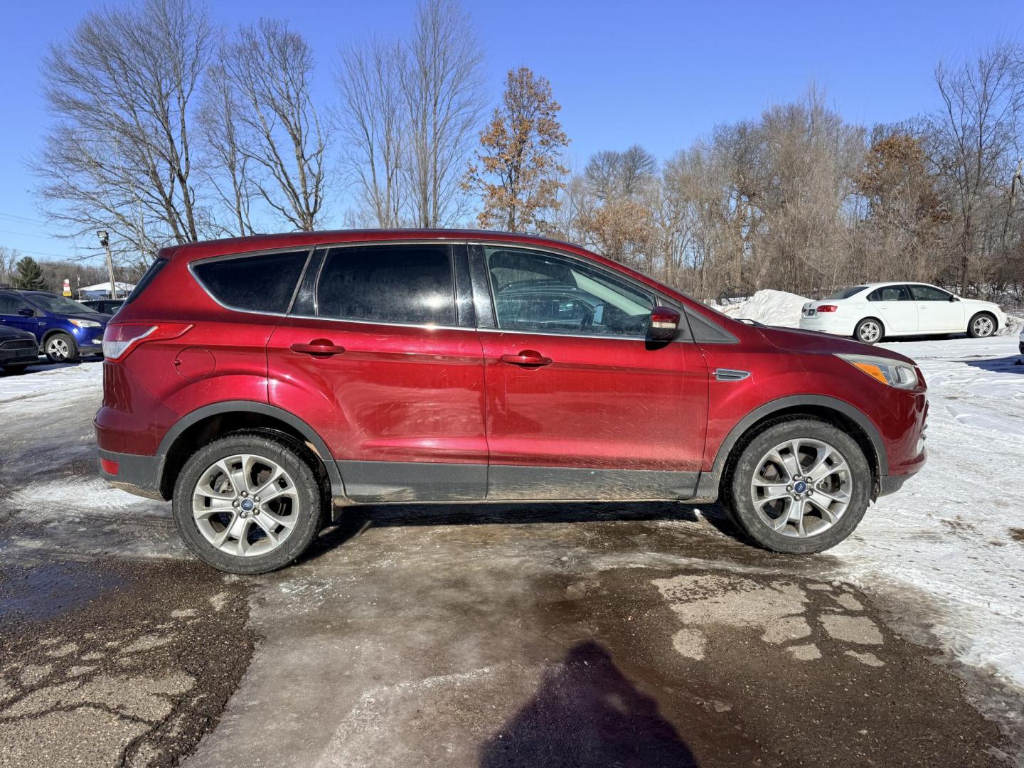2013 Ford Escape SEL 4WD (1FMCU9H91DU) with an 2.0L L4 DOHC 16V engine, 6-Speed Automatic transmission, located at 17255 hwy 65 NE, Ham Lake, MN, 55304, 0.000000, 0.000000 - Photo#5