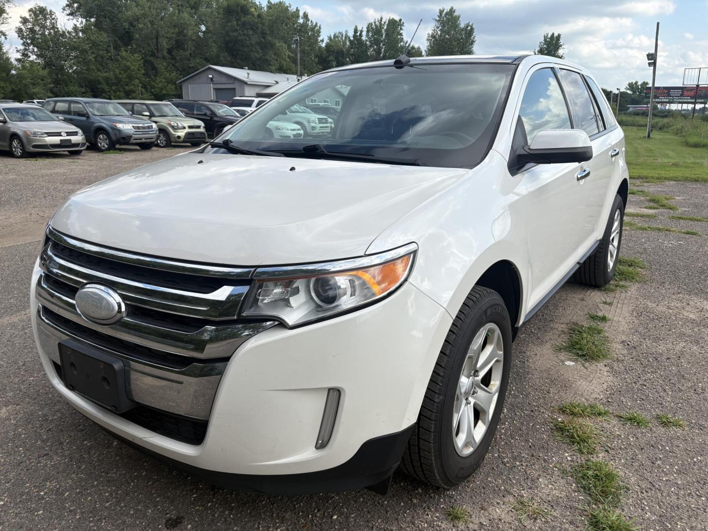2011 Ford Edge SEL FWD (2FMDK3JC2BB) with an 3.5L V6 DOHC 24V engine, 6-Speed Automatic transmission, located at 17255 hwy 65 NE, Ham Lake, MN, 55304, 0.000000, 0.000000 - Photo#0