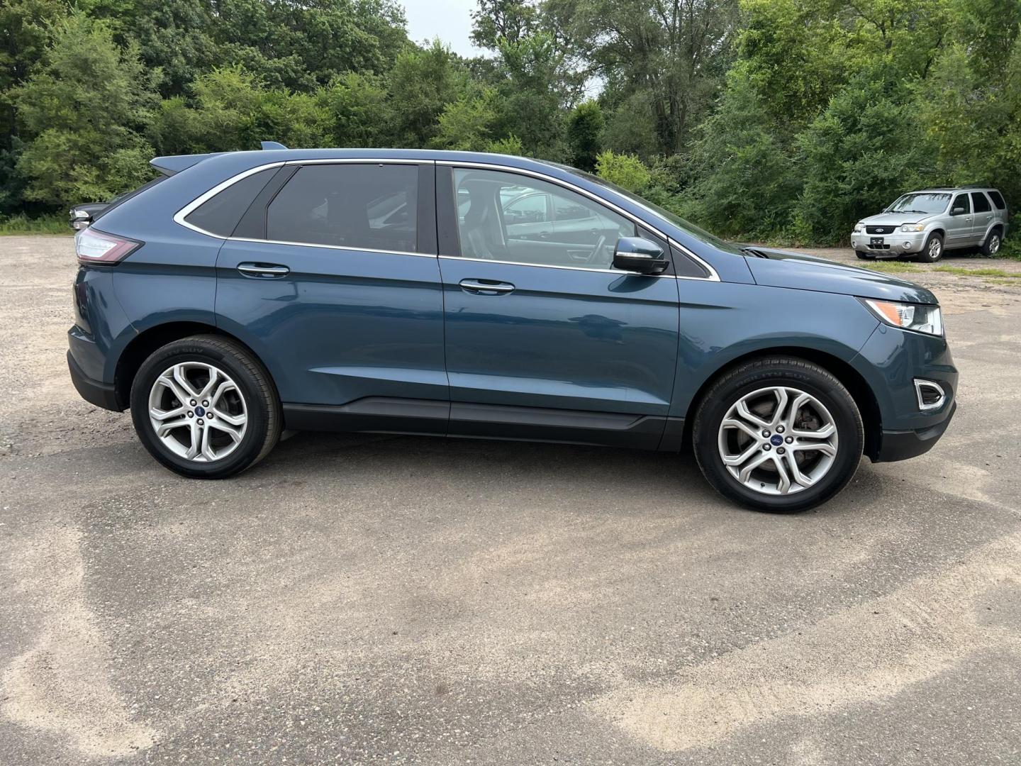2016 Ford Edge Titanium AWD (2FMPK4K9XGB) with an 2.0L L4 DOHC 16V engine, 6A transmission, located at 17255 hwy 65 NE, Ham Lake, MN, 55304, 0.000000, 0.000000 - Photo#3