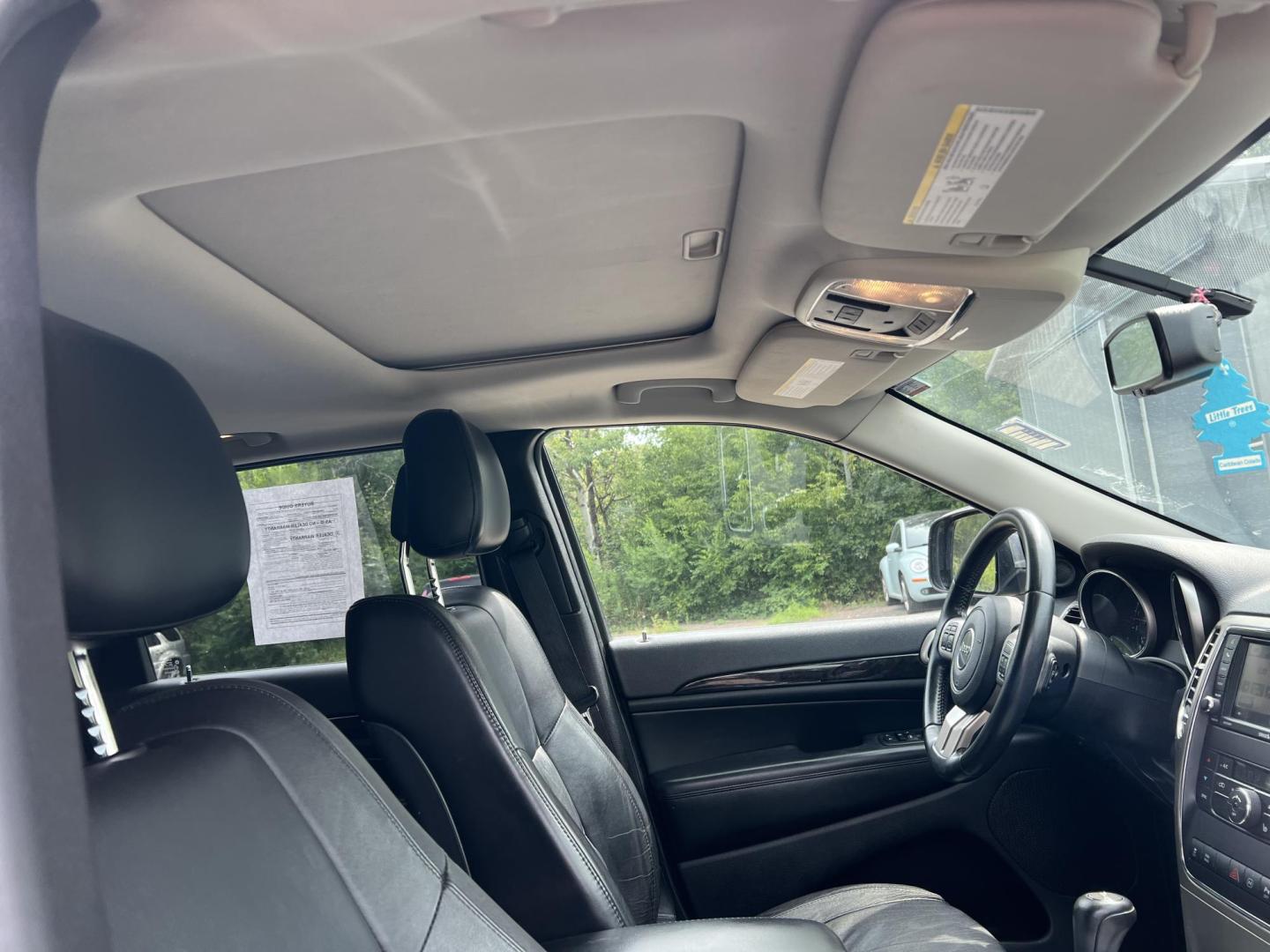 2012 Jeep Grand Cherokee Laredo 4WD (1C4RJFAT8CC) with an 5.7L V8 OHV 16V engine, 5-Speed Automatic transmission, located at 17255 hwy 65 NE, Ham Lake, MN, 55304, 0.000000, 0.000000 - Photo#14