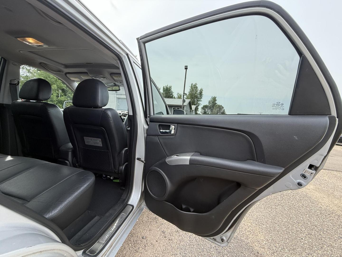 2008 Kia Sportage EX V6 4WD (KNDJE723687) with an 2.7L V6 DOHC 24V engine, 4-Speed Automatic Overdrive transmission, located at 17255 hwy 65 NE, Ham Lake, MN, 55304, 0.000000, 0.000000 - Photo#12