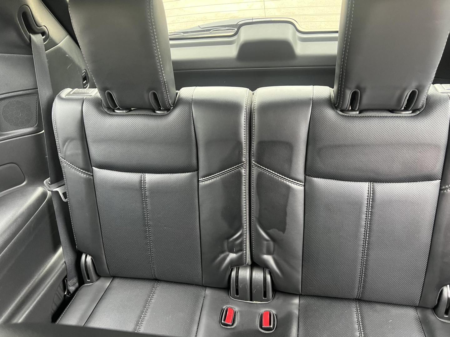 2015 Nissan Pathfinder SL 4WD (5N1AR2MM9FC) with an 3.5L V6 DOHC 24V engine, Continuously Variable Transmission transmission, located at 17255 hwy 65 NE, Ham Lake, MN, 55304, 0.000000, 0.000000 - Photo#12