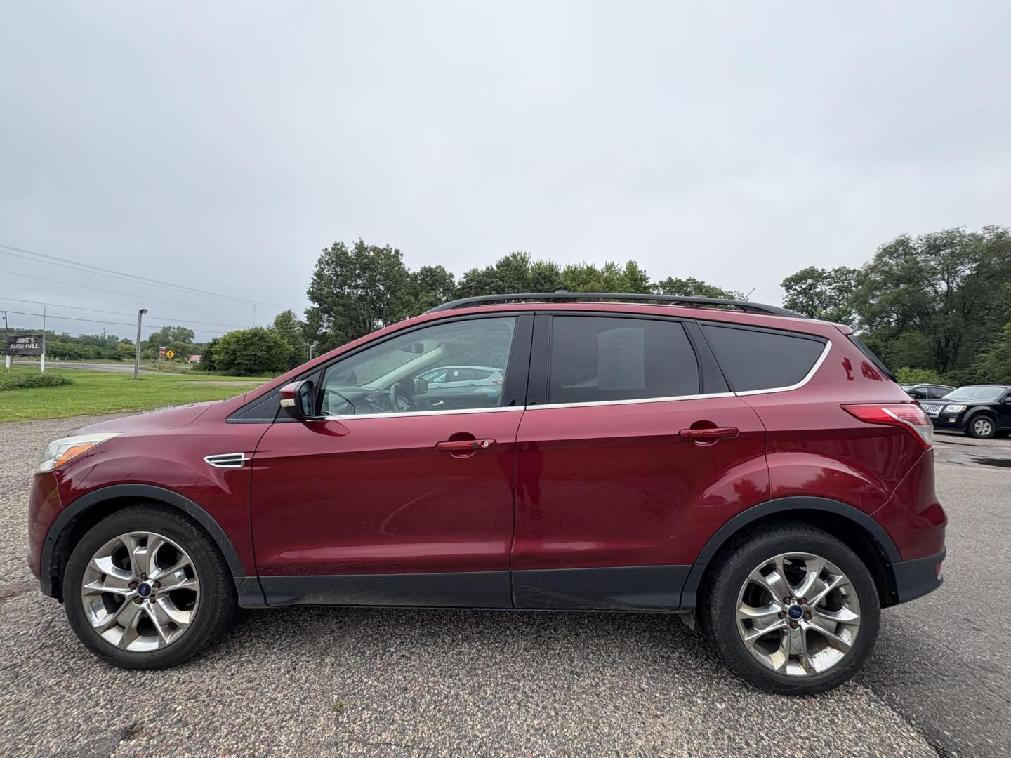 2013 Ford Escape SEL 4WD (1FMCU9H92DU) with an 2.0L L4 DOHC 16V engine, 6-Speed Automatic transmission, located at 17255 hwy 65 NE, Ham Lake, MN, 55304, 0.000000, 0.000000 - Photo#1