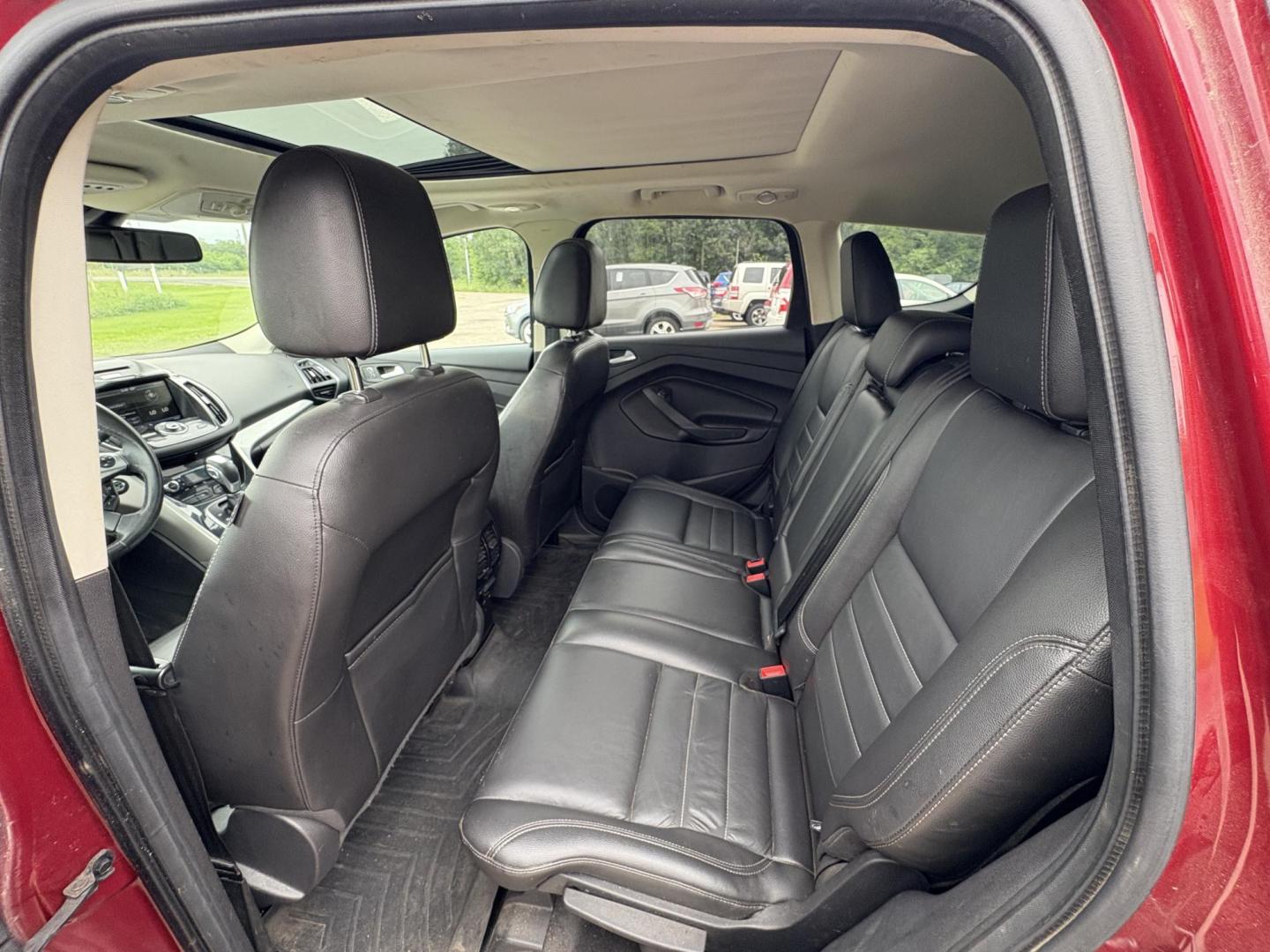 2013 Ford Escape SEL 4WD (1FMCU9H92DU) with an 2.0L L4 DOHC 16V engine, 6-Speed Automatic transmission, located at 17255 hwy 65 NE, Ham Lake, MN, 55304, 0.000000, 0.000000 - Photo#11