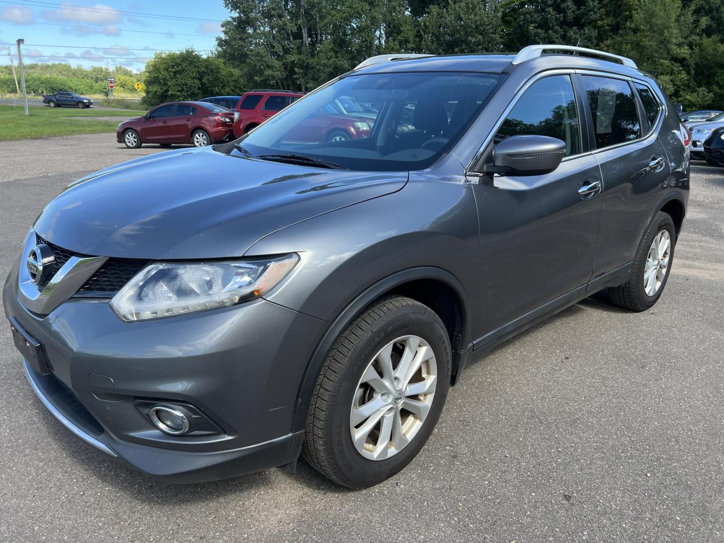 2016 Nissan Rogue S AWD (5N1AT2MV0GC) with an 2.5L L4 DOHC 16V engine, CVT transmission, located at 17255 hwy 65 NE, Ham Lake, MN, 55304, 0.000000, 0.000000 - Photo#0
