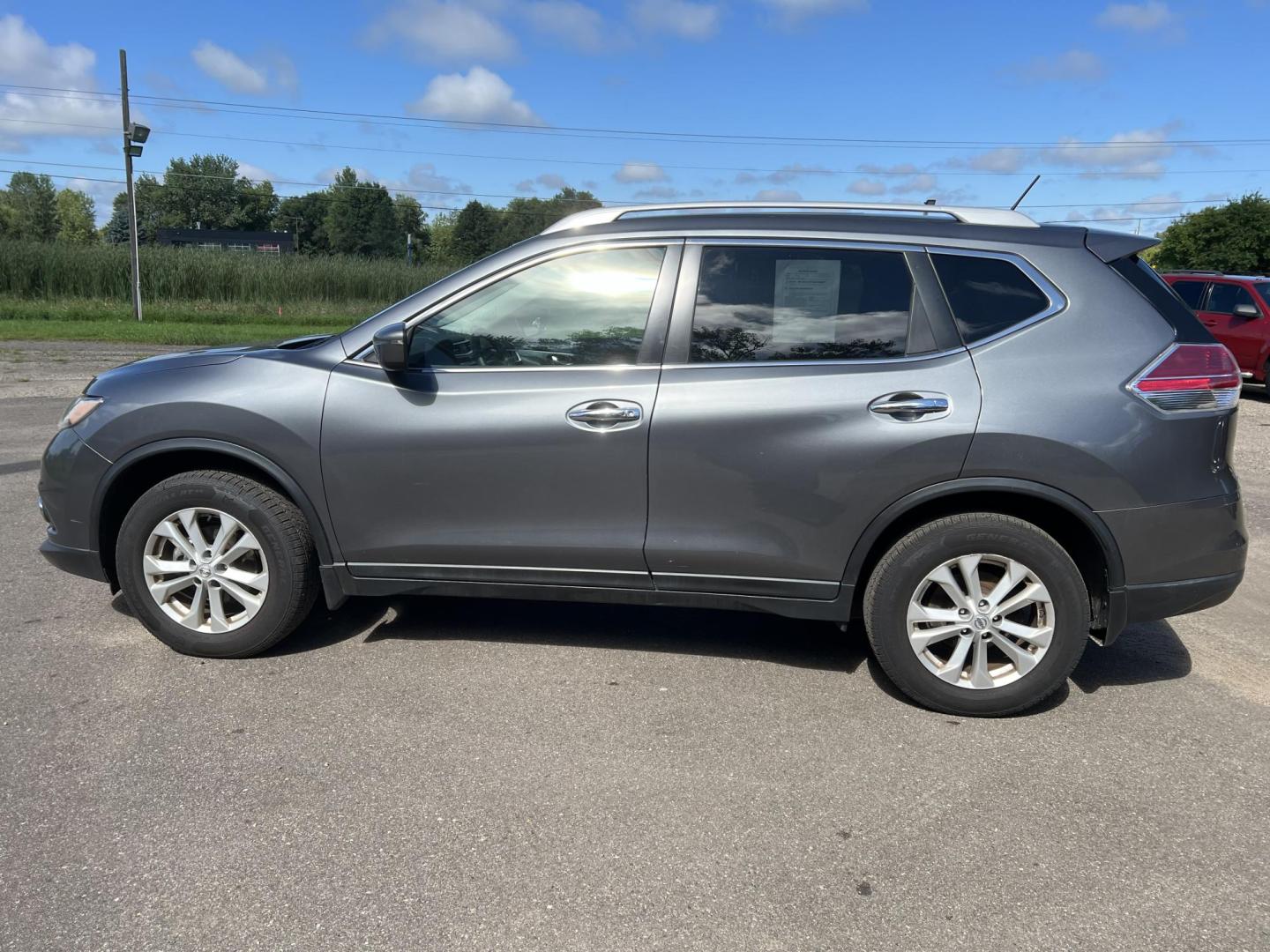 2016 Nissan Rogue S AWD (5N1AT2MV0GC) with an 2.5L L4 DOHC 16V engine, CVT transmission, located at 17255 hwy 65 NE, Ham Lake, MN, 55304, 0.000000, 0.000000 - Photo#7