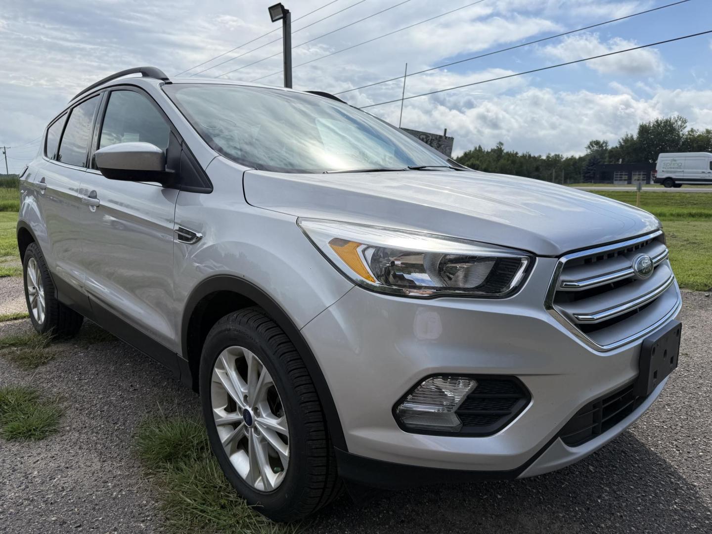 2018 Ford Escape SE 4WD (1FMCU9GD4JU) with an 1.5L L4 DOHC 16V engine, 6A transmission, located at 17255 hwy 65 NE, Ham Lake, MN, 55304, 0.000000, 0.000000 - Photo#6