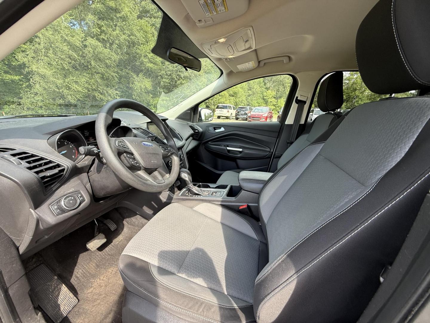 2018 Ford Escape SE 4WD (1FMCU9GD4JU) with an 1.5L L4 DOHC 16V engine, 6A transmission, located at 17255 hwy 65 NE, Ham Lake, MN, 55304, 0.000000, 0.000000 - Photo#9