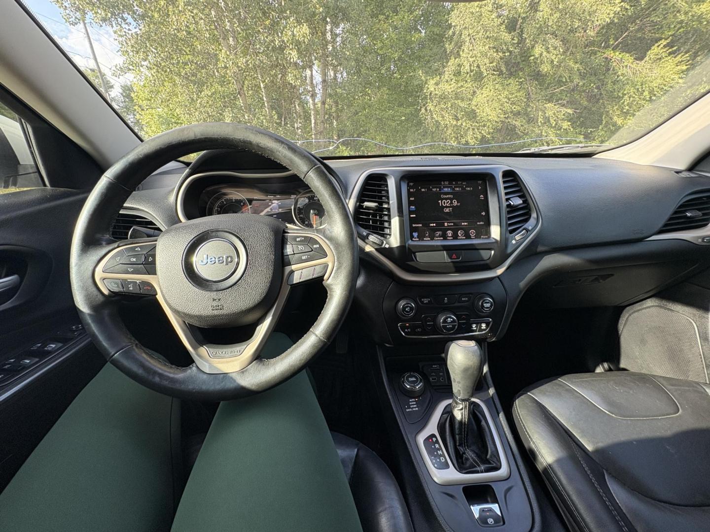2016 Jeep Cherokee Limited 4WD (1C4PJMDB3GW) with an 2.4L L4 DOHC 16V engine, 9A transmission, located at 17255 hwy 65 NE, Ham Lake, MN, 55304, 0.000000, 0.000000 - Photo#16