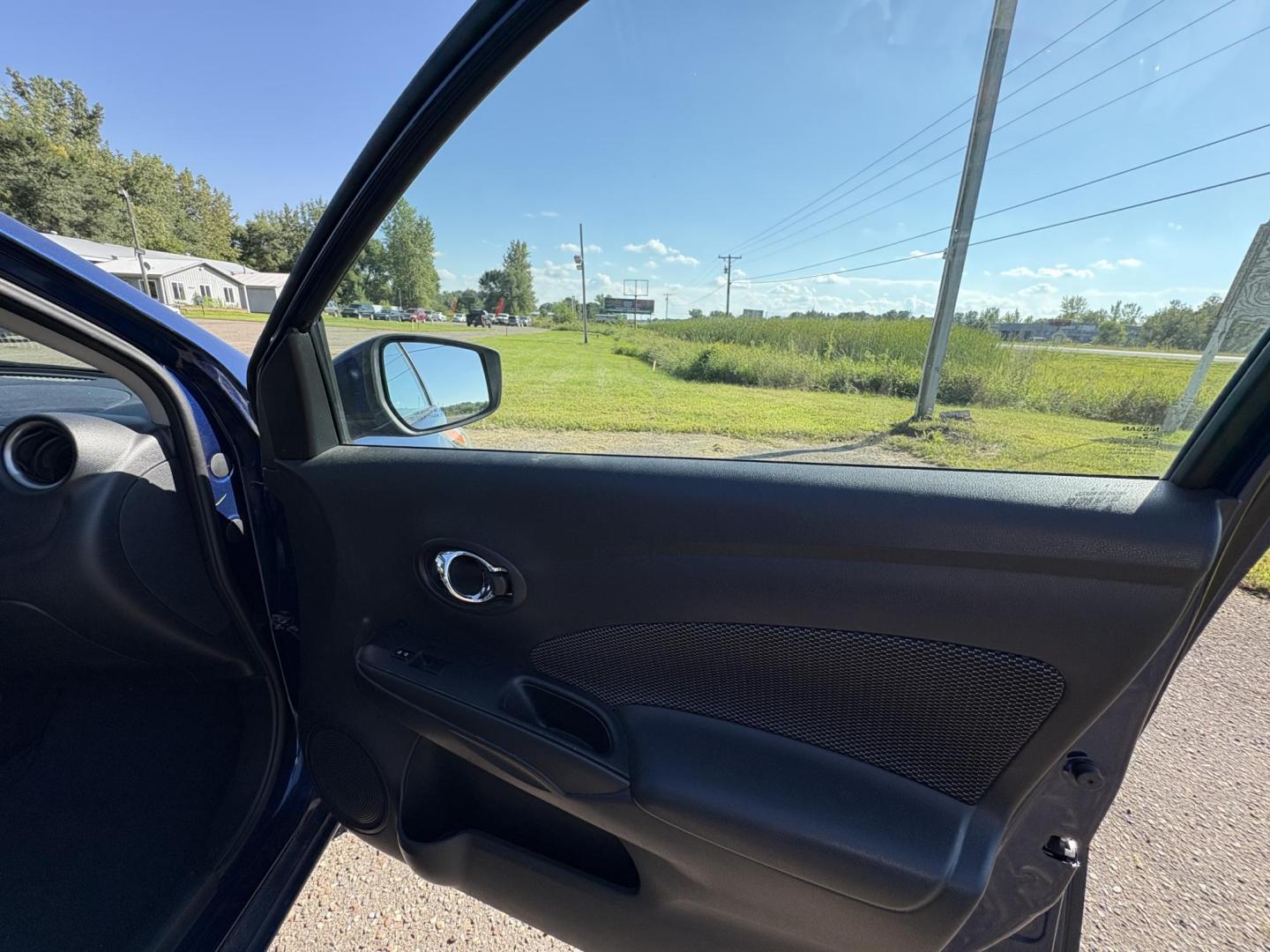 2018 Nissan Versa 1.6 SL Sedan (3N1CN7APXJL) with an 1.6L L4 DOHC 16V engine, CVT transmission, located at 17255 hwy 65 NE, Ham Lake, MN, 55304, 0.000000, 0.000000 - Photo#14