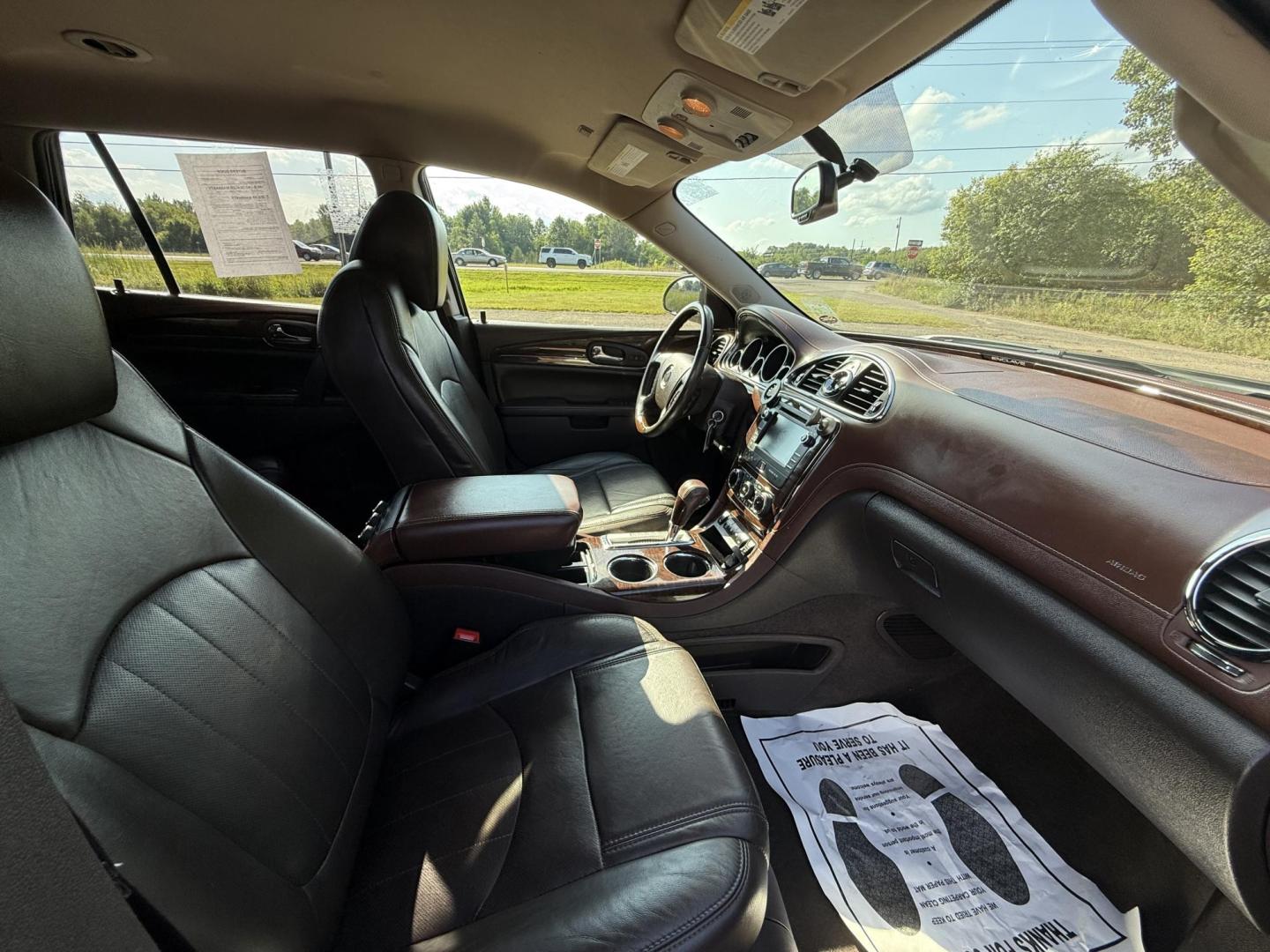 2014 Buick Enclave Leather FWD (5GAKRBKD4EJ) with an 3.6L V6 DOHC 24V engine, 6-Speed Automatic Overdrive transmission, located at 17255 hwy 65 NE, Ham Lake, MN, 55304, 0.000000, 0.000000 - Photo#16
