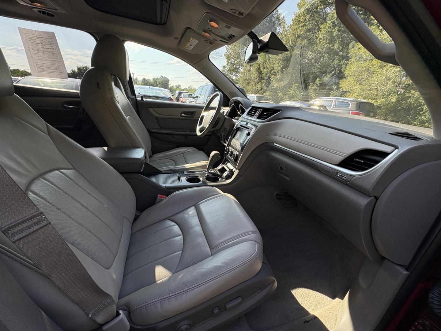 2015 Chevrolet Traverse LTZ AWD (1GNKVJKD9FJ) with an 3.6L V6 DOHC 24V engine, 6-Speed Automatic transmission, located at 17255 hwy 65 NE, Ham Lake, MN, 55304, 0.000000, 0.000000 - Photo#16