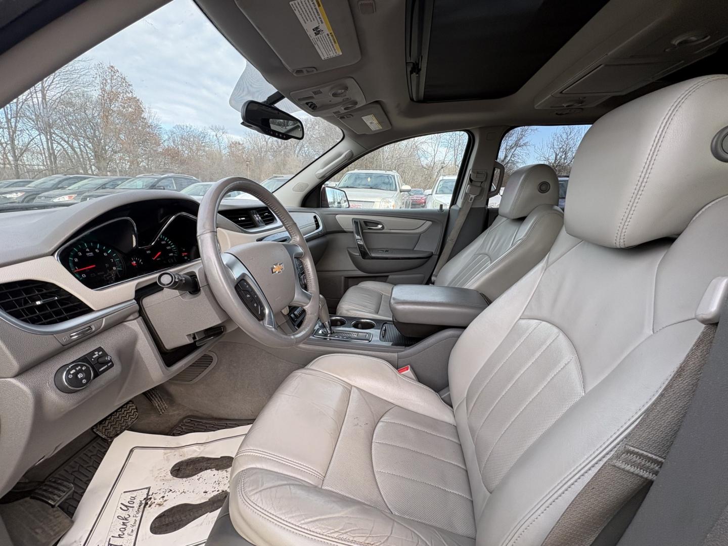 2015 Chevrolet Traverse LTZ AWD (1GNKVJKD9FJ) with an 3.6L V6 DOHC 24V engine, 6-Speed Automatic transmission, located at 17255 hwy 65 NE, Ham Lake, MN, 55304, 0.000000, 0.000000 - Photo#9