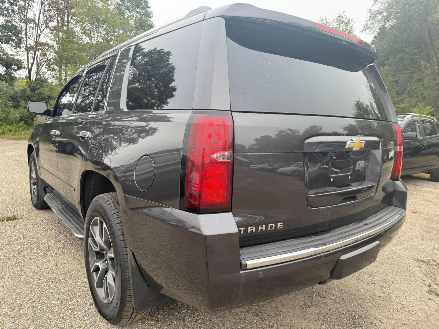 2015 Chevrolet Tahoe LTZ 4WD (1GNSKCKC4FR) with an 5.3L V8 OHV 16V engine, 6-Speed Automatic transmission, located at 17255 hwy 65 NE, Ham Lake, MN, 55304, 0.000000, 0.000000 - Photo#2