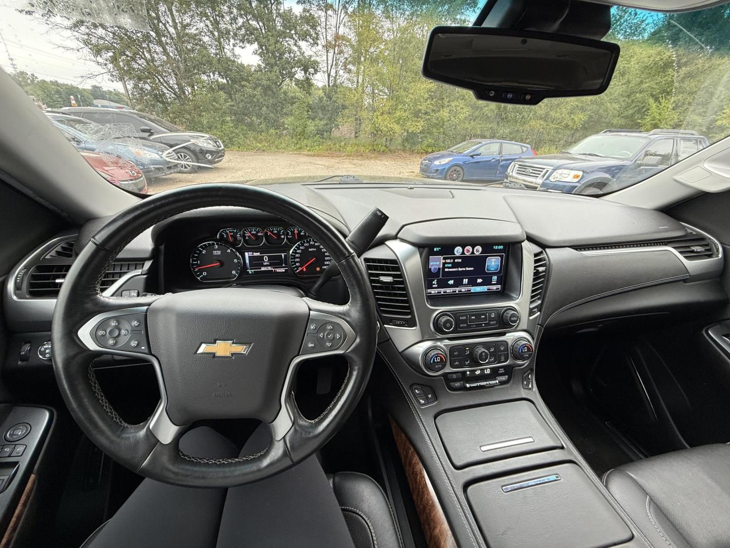 2015 Chevrolet Tahoe LTZ 4WD (1GNSKCKC4FR) with an 5.3L V8 OHV 16V engine, 6-Speed Automatic transmission, located at 17255 hwy 65 NE, Ham Lake, MN, 55304, 0.000000, 0.000000 - Photo#19