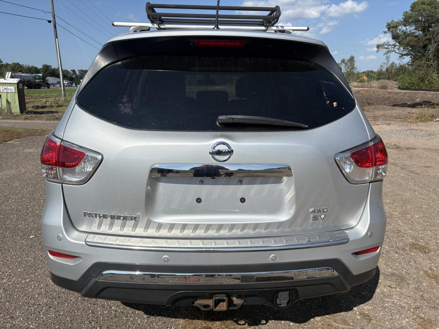 2014 Nissan Pathfinder S 4WD (5N1AR2MM2EC) with an 3.5L V6 DOHC 24V engine, Continuously Variable Transmission transmission, located at 17255 hwy 65 NE, Ham Lake, MN, 55304, 0.000000, 0.000000 - Photo#3