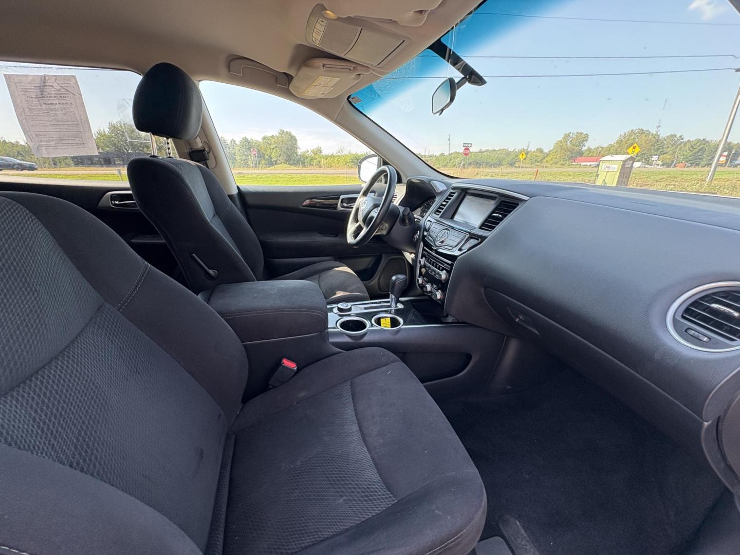 2014 Nissan Pathfinder S 4WD (5N1AR2MM2EC) with an 3.5L V6 DOHC 24V engine, Continuously Variable Transmission transmission, located at 17255 hwy 65 NE, Ham Lake, MN, 55304, 0.000000, 0.000000 - Photo#16