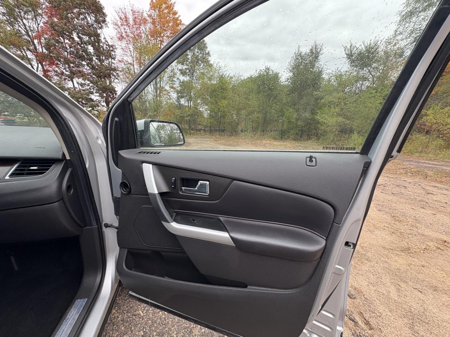 2014 Ford Edge Limited AWD (2FMDK4KC3EB) with an 3.5L V6 DOHC 24V engine, 6-Speed Automatic transmission, located at 17255 hwy 65 NE, Ham Lake, MN, 55304, 0.000000, 0.000000 - Photo#14