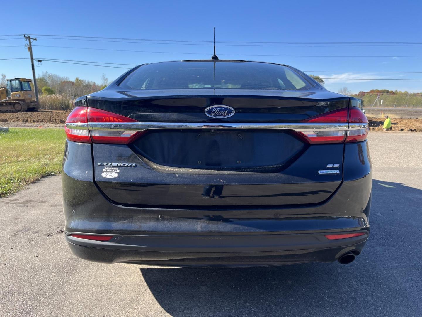 2017 Ford Fusion SE (3FA6P0HD2HR) with an 1.5L L4 DOHC 16V engine, 6A transmission, located at 17255 hwy 65 NE, Ham Lake, MN, 55304, 0.000000, 0.000000 - Photo#3