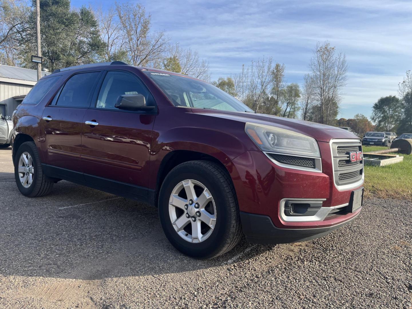 2015 GMC Acadia SLE-2 AWD (1GKKVPKD7FJ) with an 3.6L V6 DOHC 24V engine, 6-Speed Automatic transmission, located at 17255 hwy 65 NE, Ham Lake, MN, 55304, 0.000000, 0.000000 - Photo#6