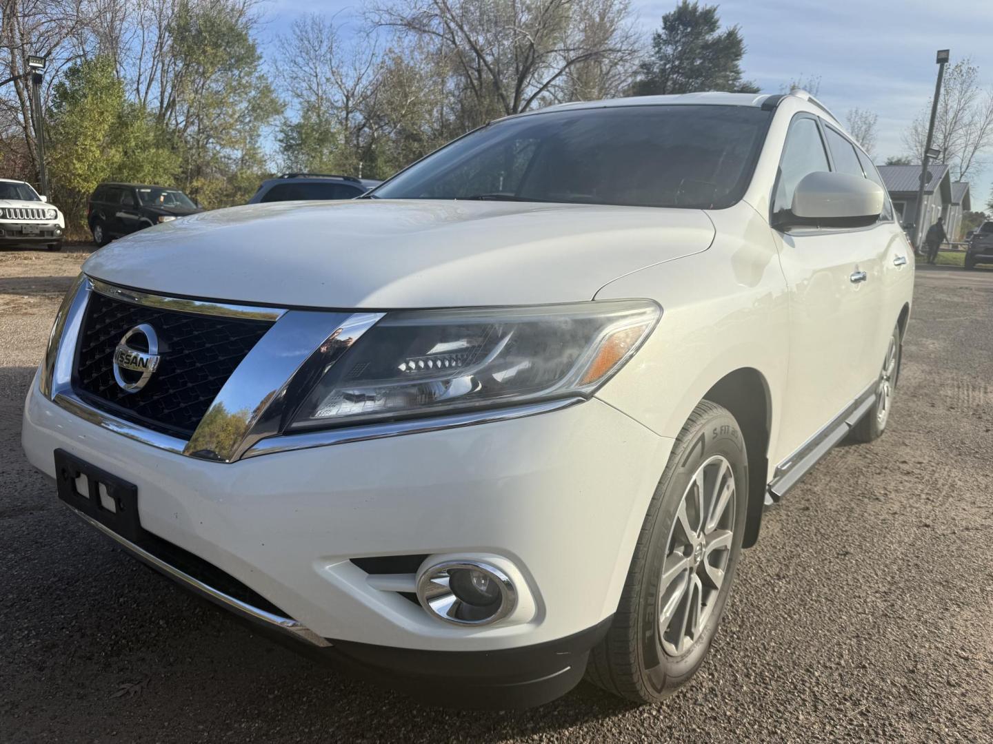 2014 Nissan Pathfinder SL