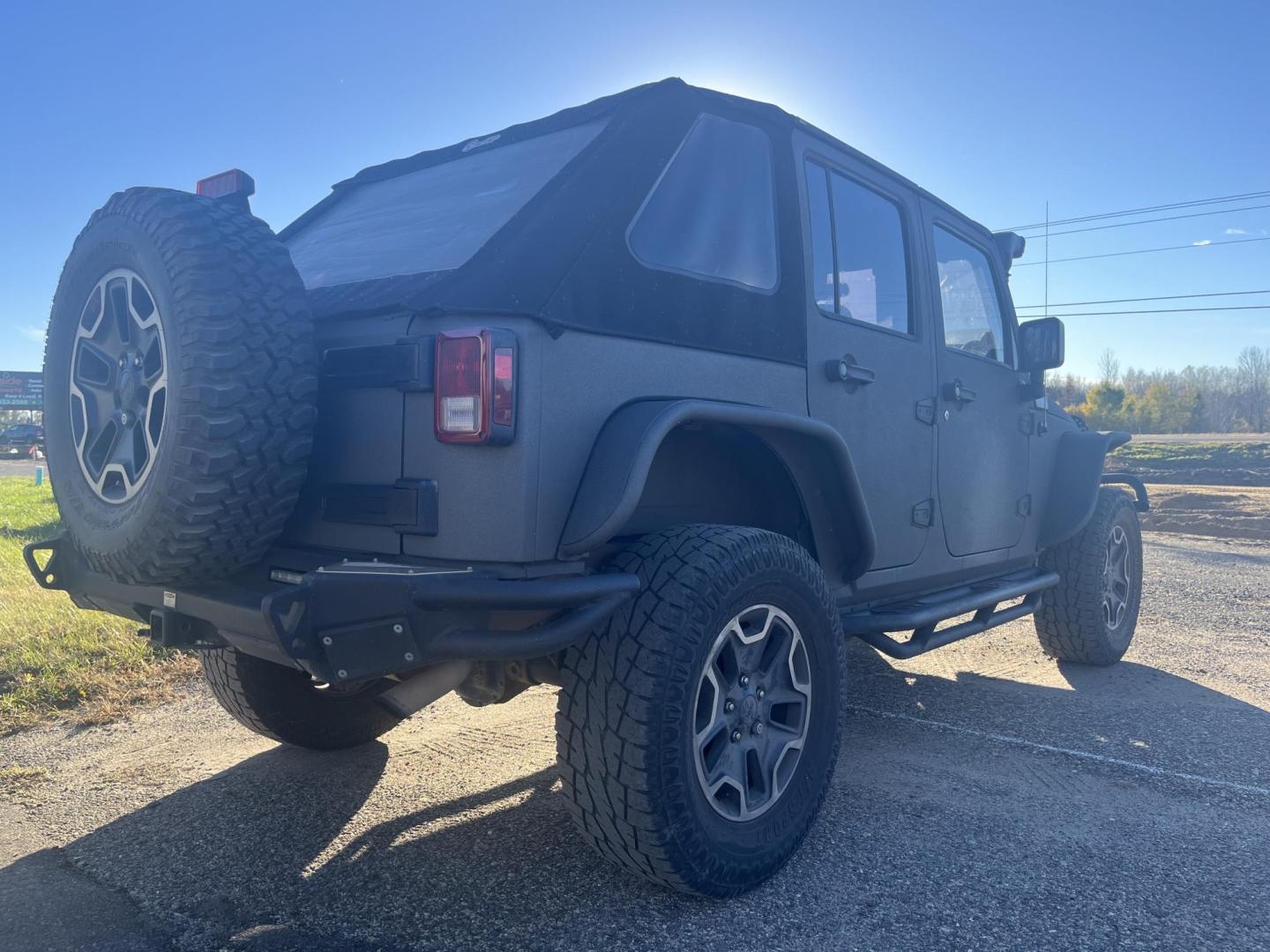 2011 Jeep Wrangler Unlimited Sport 4WD (1J4BA3H14BL) with an 3.8L V6 OHV 12V engine, located at 17255 hwy 65 NE, Ham Lake, MN, 55304, 0.000000, 0.000000 - Photo#4