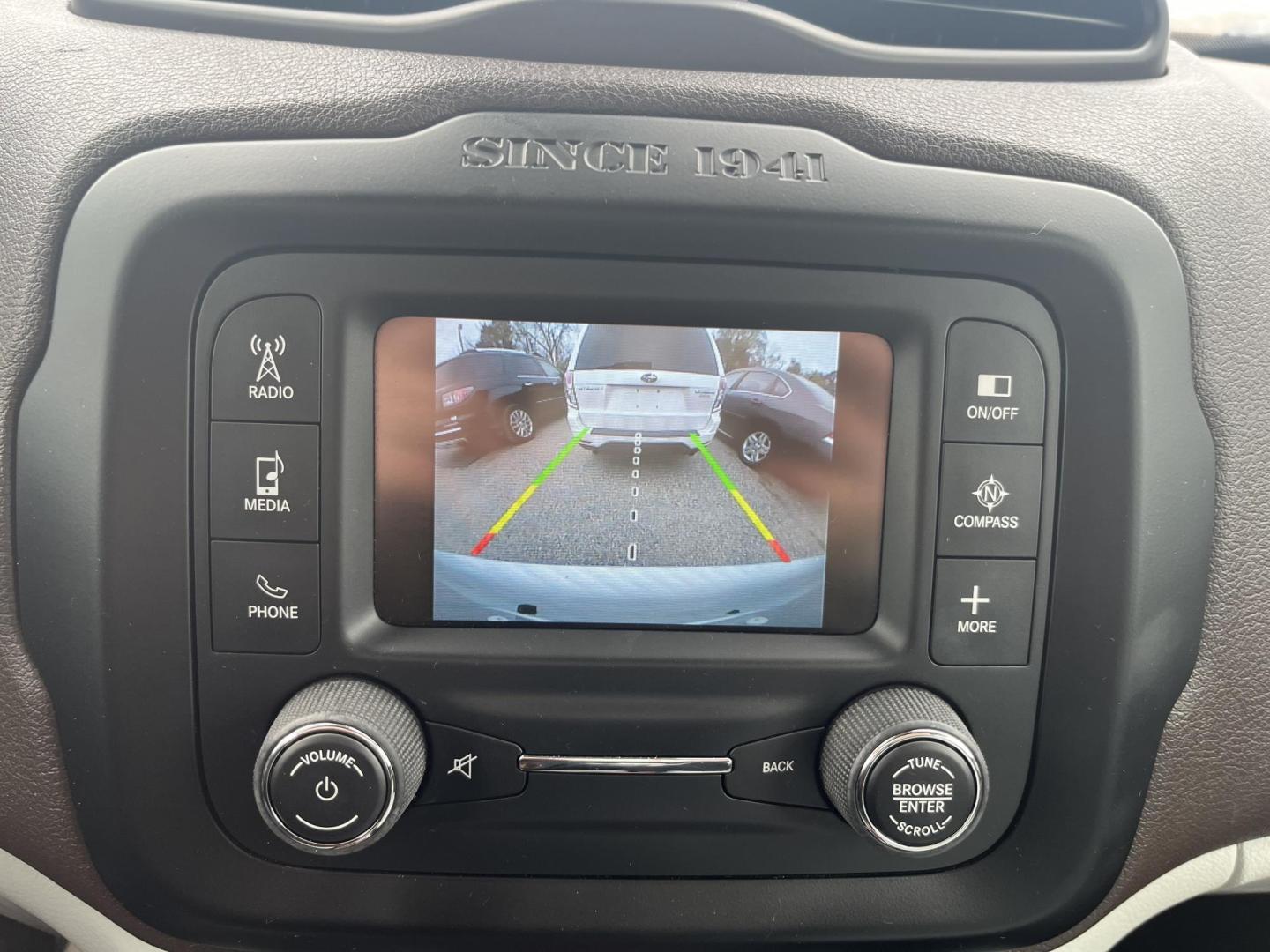 2015 Jeep Renegade Latitude 4WD (ZACCJBBT2FP) with an 2.4L L4 engine, 6-Speed Manual transmission, located at 17255 hwy 65 NE, Ham Lake, MN, 55304, 0.000000, 0.000000 - Photo#17