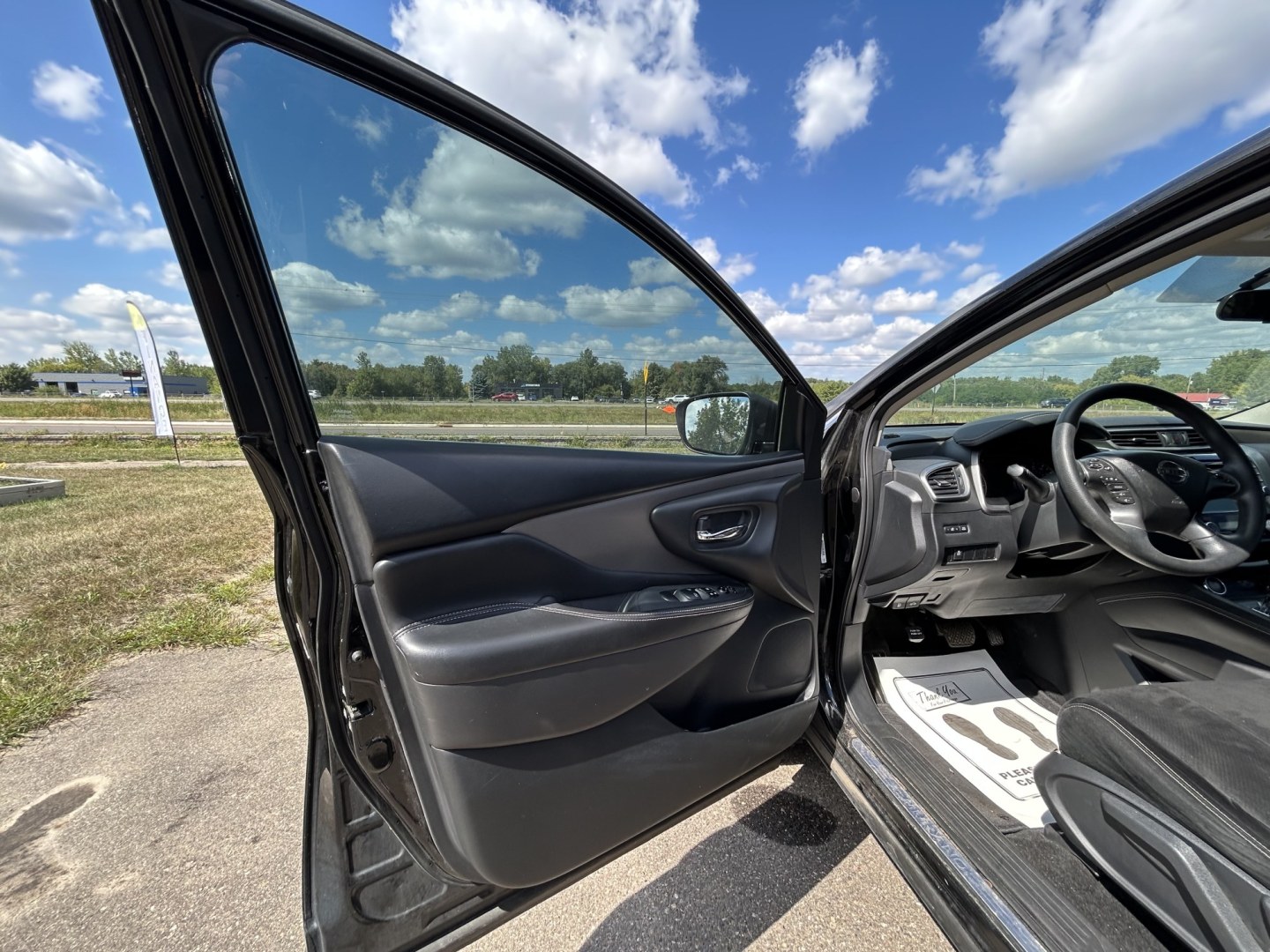 2019 Nissan Murano Platinum AWD (5N1AZ2MS9KN) with an 3.5L V6 DOHC 24V engine, CVT transmission, located at 17255 hwy 65 NE, Ham Lake, MN, 55304, 0.000000, 0.000000- Photo#7