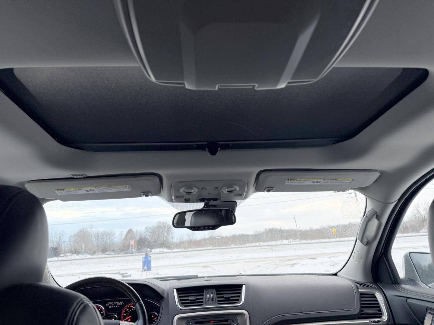 2014 GMC Acadia Denali AWD (1GKKVTKDXEJ) with an 3.6L V6 DOHC 24V engine, 6-Speed Automatic transmission, located at 17255 hwy 65 NE, Ham Lake, MN, 55304, 0.000000, 0.000000 - Photo#18