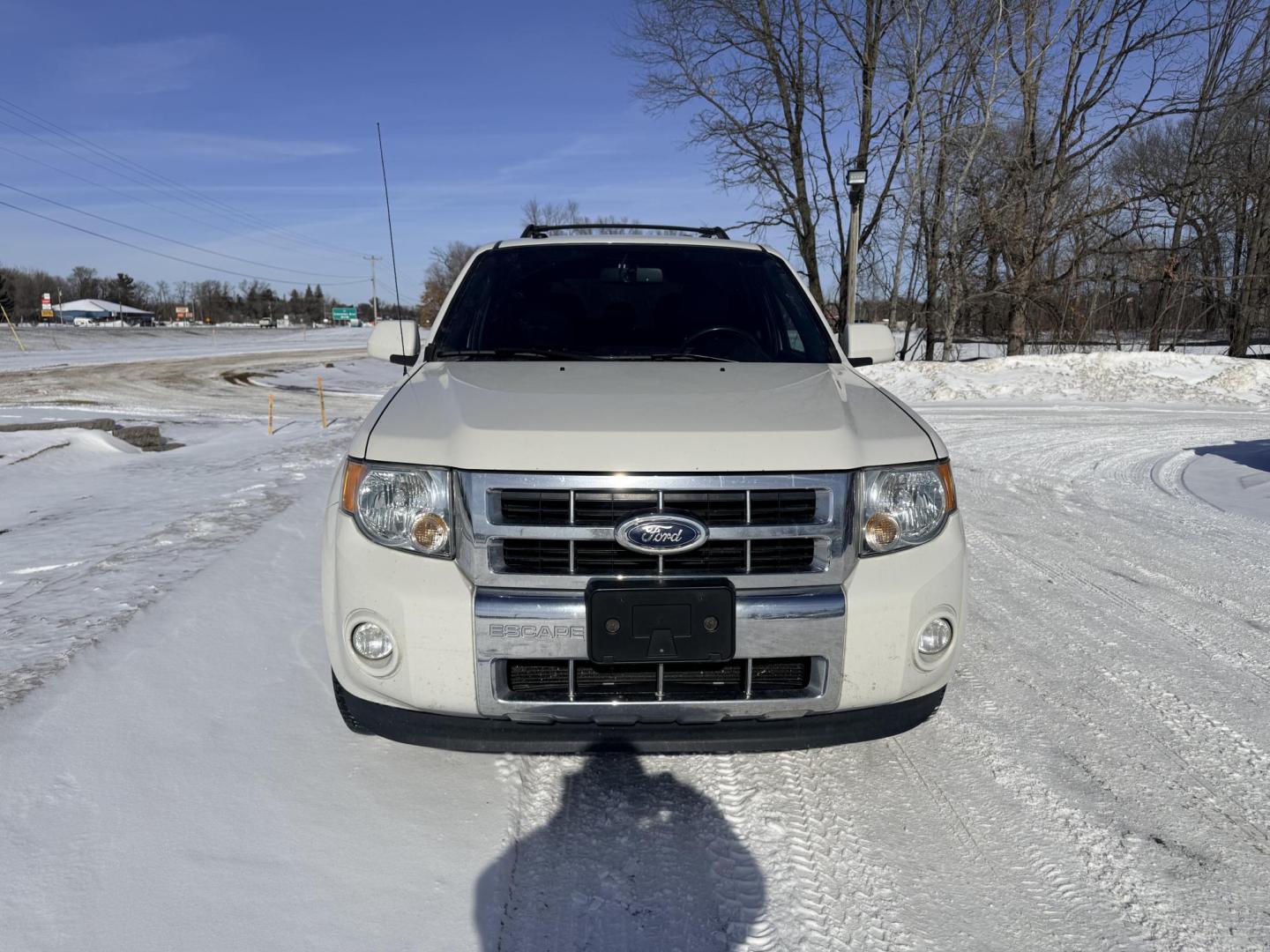 2011 Ford Escape Limited 4WD (1FMCU9EGXBK) with an 3.0L V6 DOHC 24V engine, 6-Speed Automatic transmission, located at 17255 hwy 65 NE, Ham Lake, MN, 55304, 0.000000, 0.000000 - Photo#7
