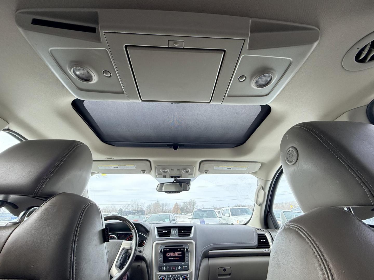 2014 GMC Acadia Denali AWD (1GKKVTKD8EJ) with an 3.6L V6 DOHC 24V engine, 6-Speed Automatic transmission, located at 17255 hwy 65 NE, Ham Lake, MN, 55304, 0.000000, 0.000000 - Photo#17