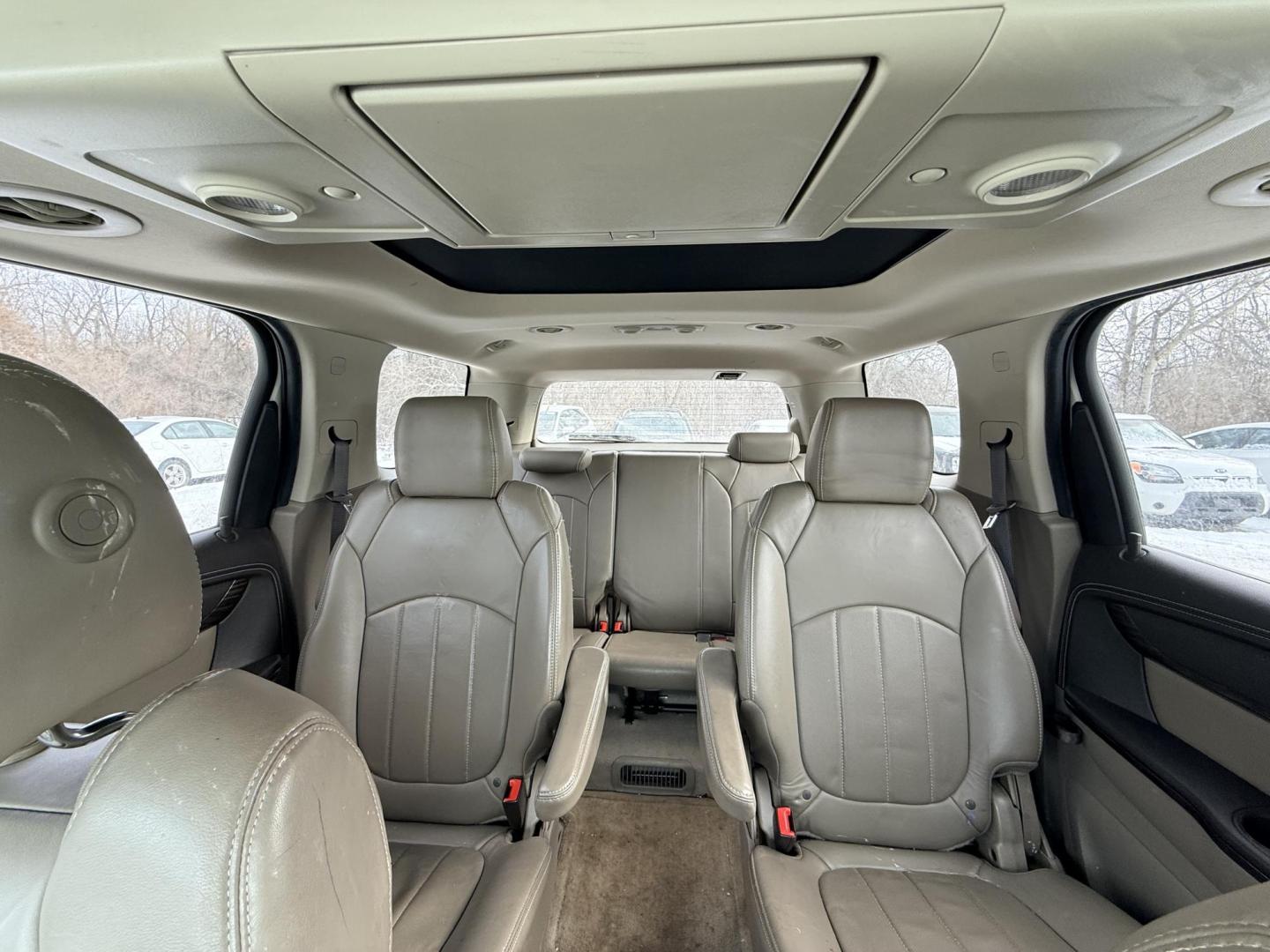 2014 GMC Acadia Denali AWD (1GKKVTKD8EJ) with an 3.6L V6 DOHC 24V engine, 6-Speed Automatic transmission, located at 17255 hwy 65 NE, Ham Lake, MN, 55304, 0.000000, 0.000000 - Photo#19