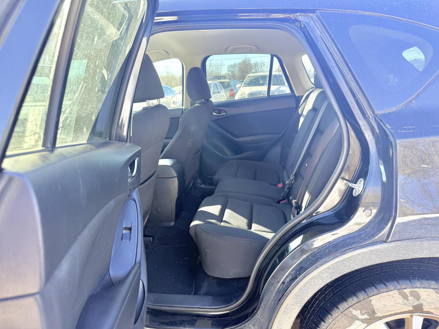 2016 Mazda CX-5 Touring AWD (JM3KE4CYXG0) with an 2.5L L4 DOHC 16V engine, 6-Speed Automatic transmission, located at 17255 hwy 65 NE, Ham Lake, MN, 55304, 0.000000, 0.000000 - Photo#11