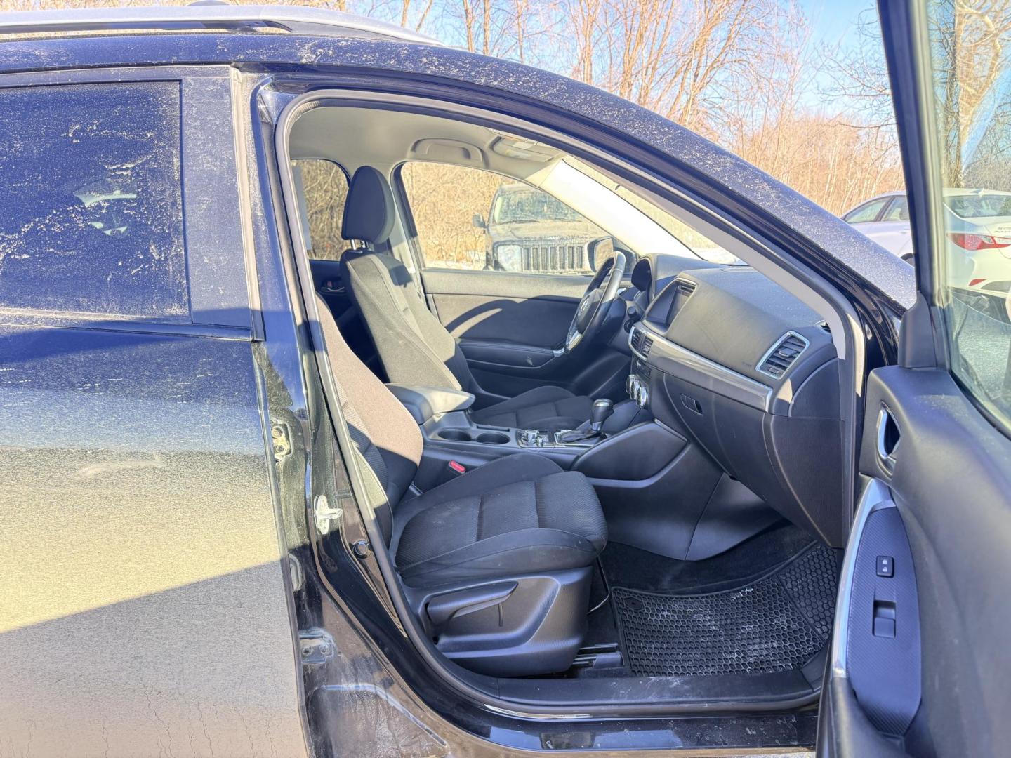 2016 Mazda CX-5 Touring AWD (JM3KE4CYXG0) with an 2.5L L4 DOHC 16V engine, 6-Speed Automatic transmission, located at 17255 hwy 65 NE, Ham Lake, MN, 55304, 0.000000, 0.000000 - Photo#15