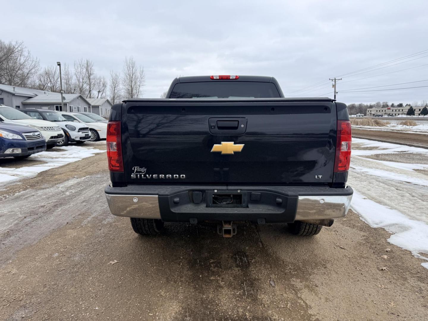 2012 Chevrolet Silverado 1500 LT Crew Cab 4WD (1GCPKSE7XCF) with an 5.3L V8 OHV 16V FFV engine, 6-Speed Automatic transmission, located at 17255 hwy 65 NE, Ham Lake, MN, 55304, 0.000000, 0.000000 - Photo#3