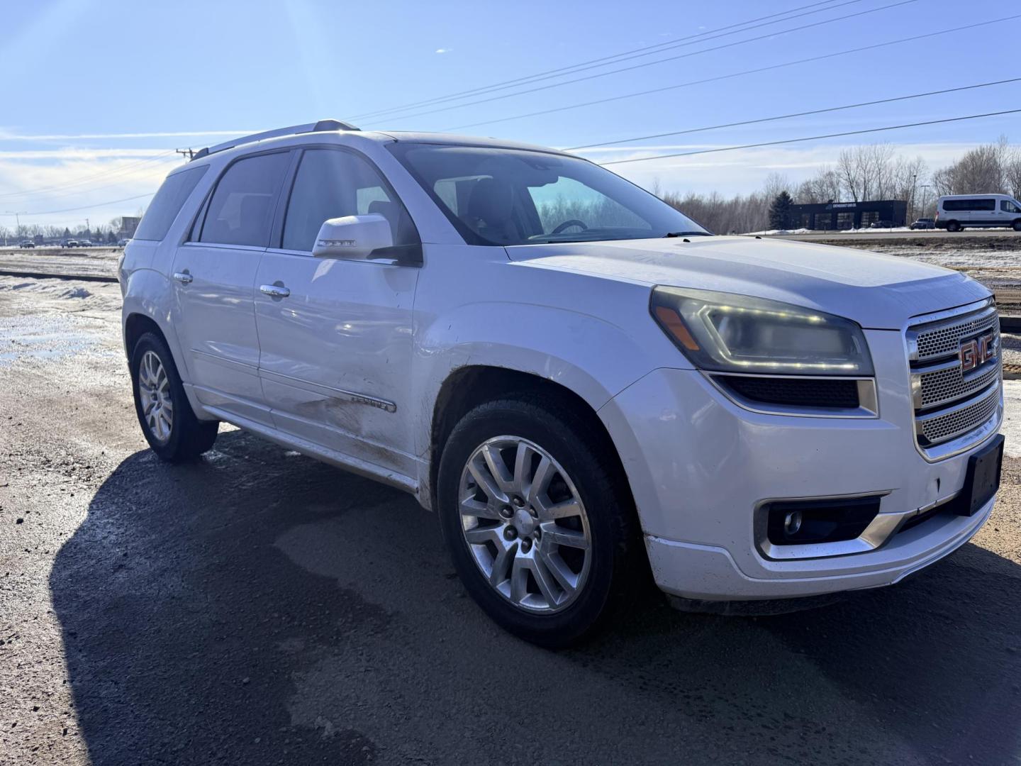 2016 GMC Acadia Denali FWD (1GKKRTKD2GJ) with an 3.6L V6 DOHC 24V engine, 6-Speed Automatic transmission, located at 17255 hwy 65 NE, Ham Lake, MN, 55304, 0.000000, 0.000000 - Photo#6