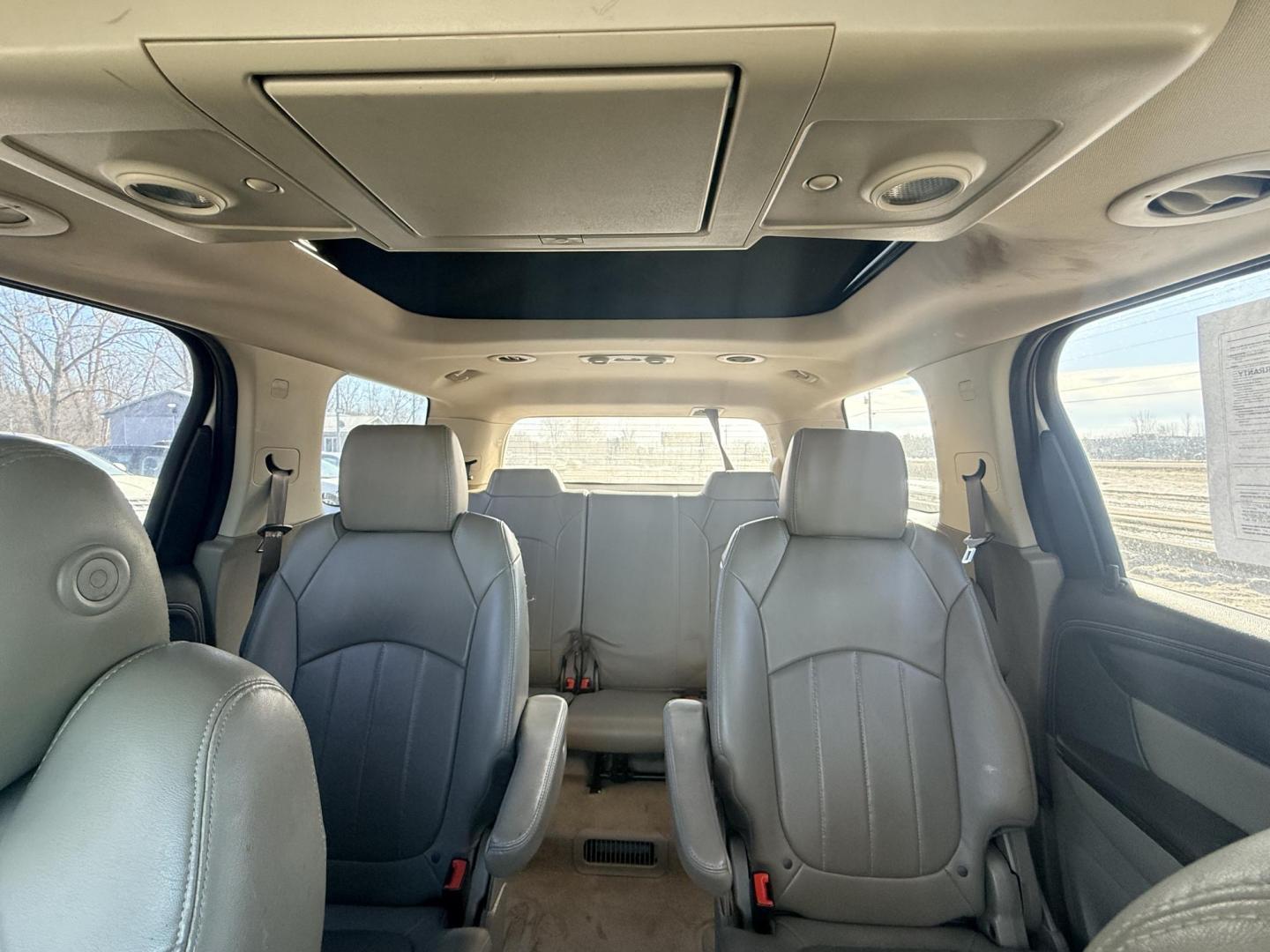 2016 GMC Acadia Denali FWD (1GKKRTKD2GJ) with an 3.6L V6 DOHC 24V engine, 6-Speed Automatic transmission, located at 17255 hwy 65 NE, Ham Lake, MN, 55304, 0.000000, 0.000000 - Photo#18