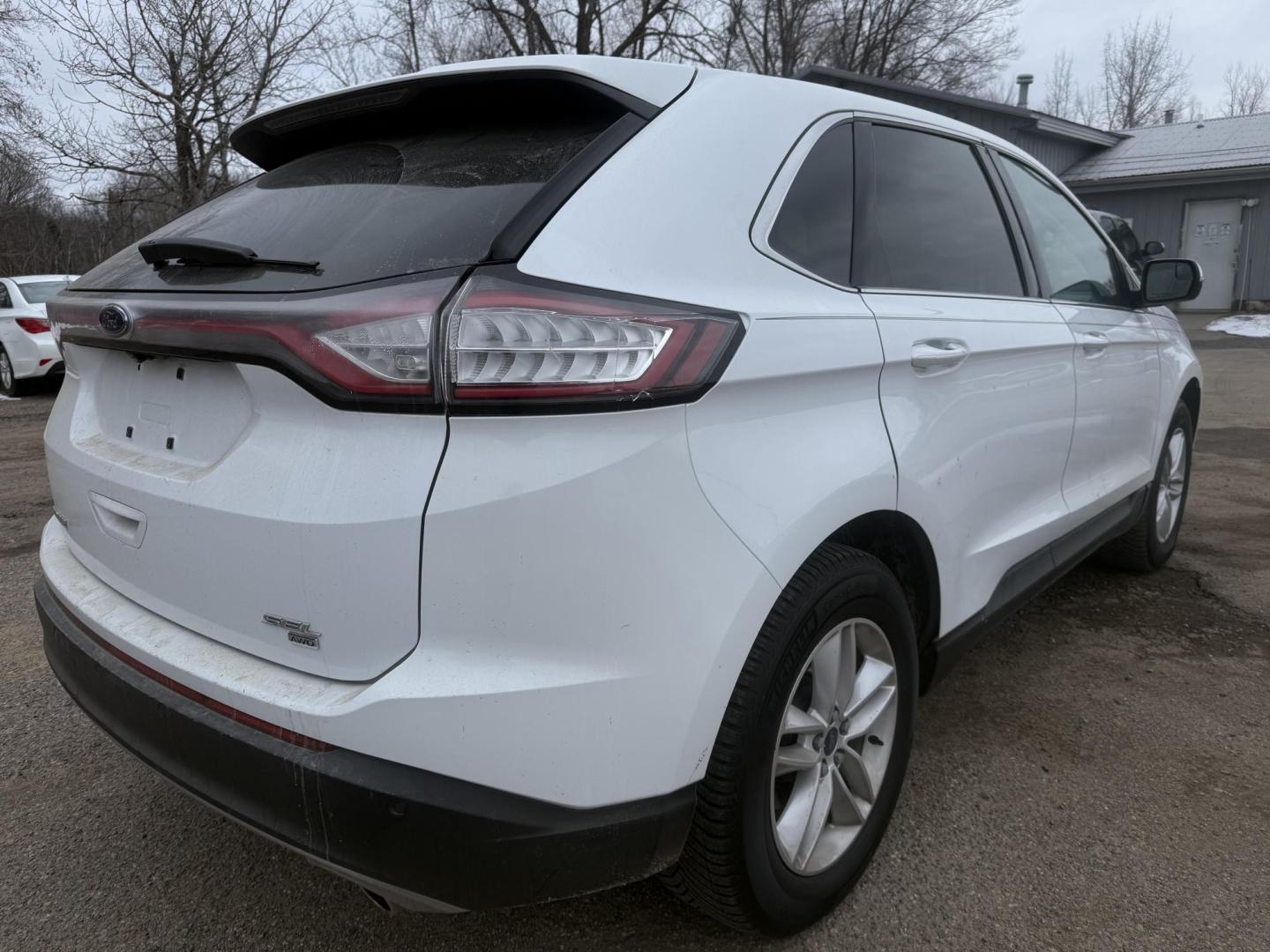 2015 Ford Edge SEL AWD (2FMTK4J8XFB) with an 3.5L V6 DOHC 24V engine, 6-Speed Automatic transmission, located at 17255 hwy 65 NE, Ham Lake, MN, 55304, 0.000000, 0.000000 - Photo#4