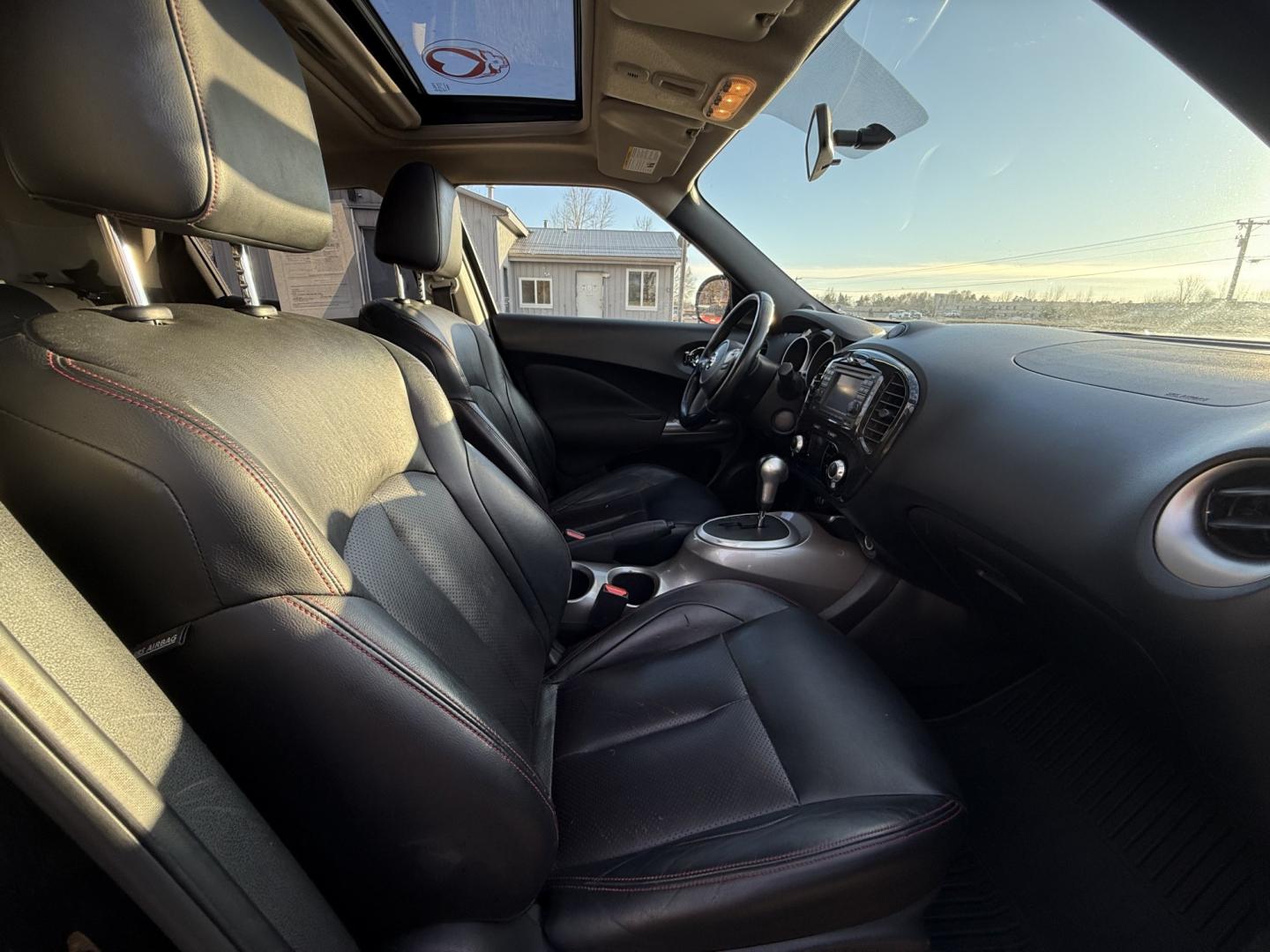 2011 Nissan Juke S AWD (JN8AF5MV2BT) with an 1.6L L4 DOHC 16V engine, CVT transmission, located at 17255 hwy 65 NE, Ham Lake, MN, 55304, 0.000000, 0.000000 - Photo#15