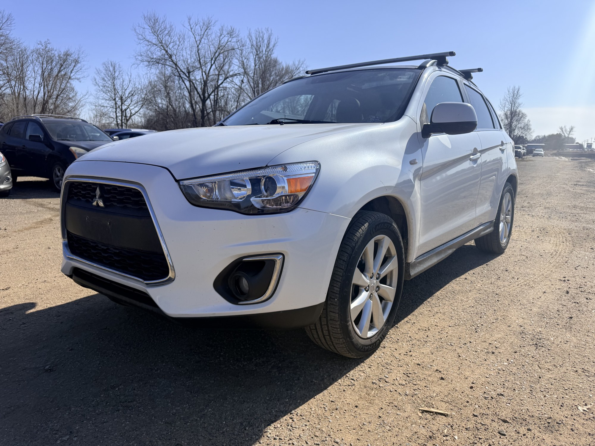 photo of 2014 Mitsubishi Outlander Sport SE AWC