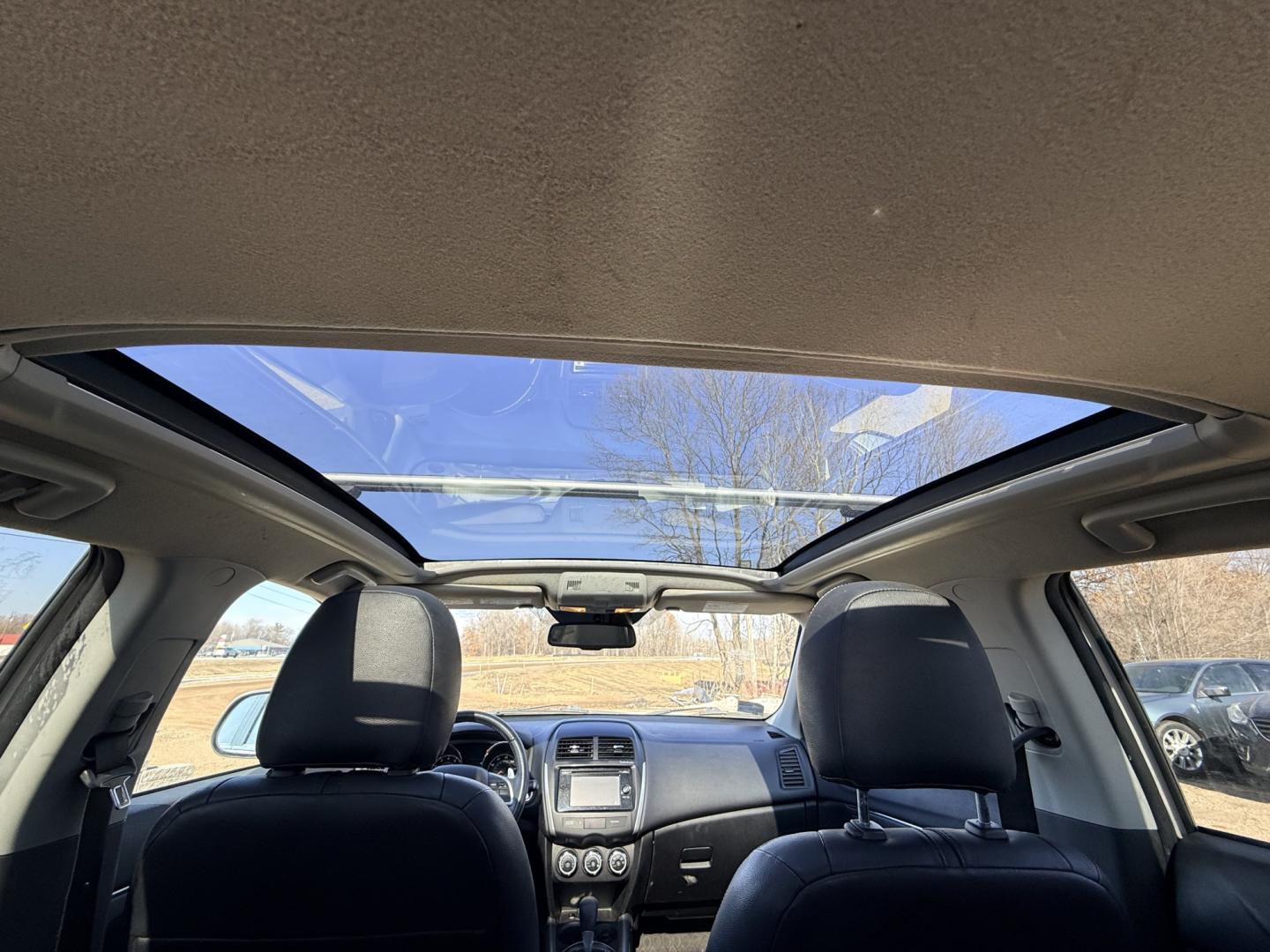 2014 Mitsubishi Outlander Sport SE AWC (4A4AR4AU1EE) with an 2.0L L4 DOHC 16V engine, Continuously Variable Transmission transmission, located at 17255 hwy 65 NE, Ham Lake, MN, 55304, 0.000000, 0.000000 - Photo#17