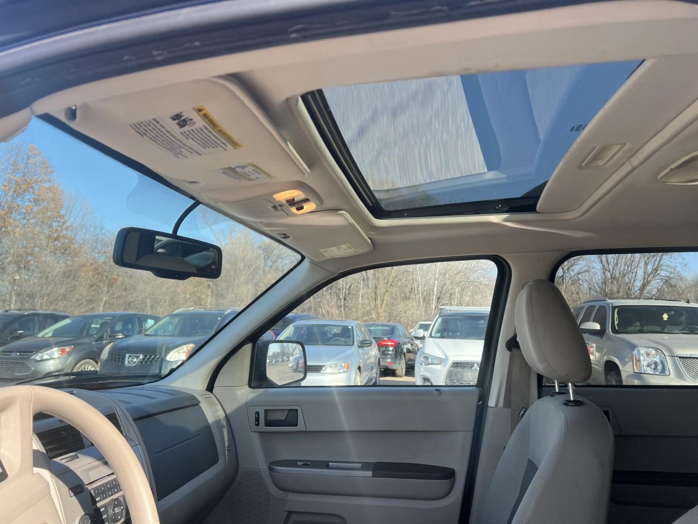 2008 Ford Escape XLT 4WD V6 (1FMCU93188K) with an 3.0L V6 DOHC 24V engine, 4-Speed Automatic Overdrive transmission, located at 17255 hwy 65 NE, Ham Lake, MN, 55304, 0.000000, 0.000000 - Photo#10