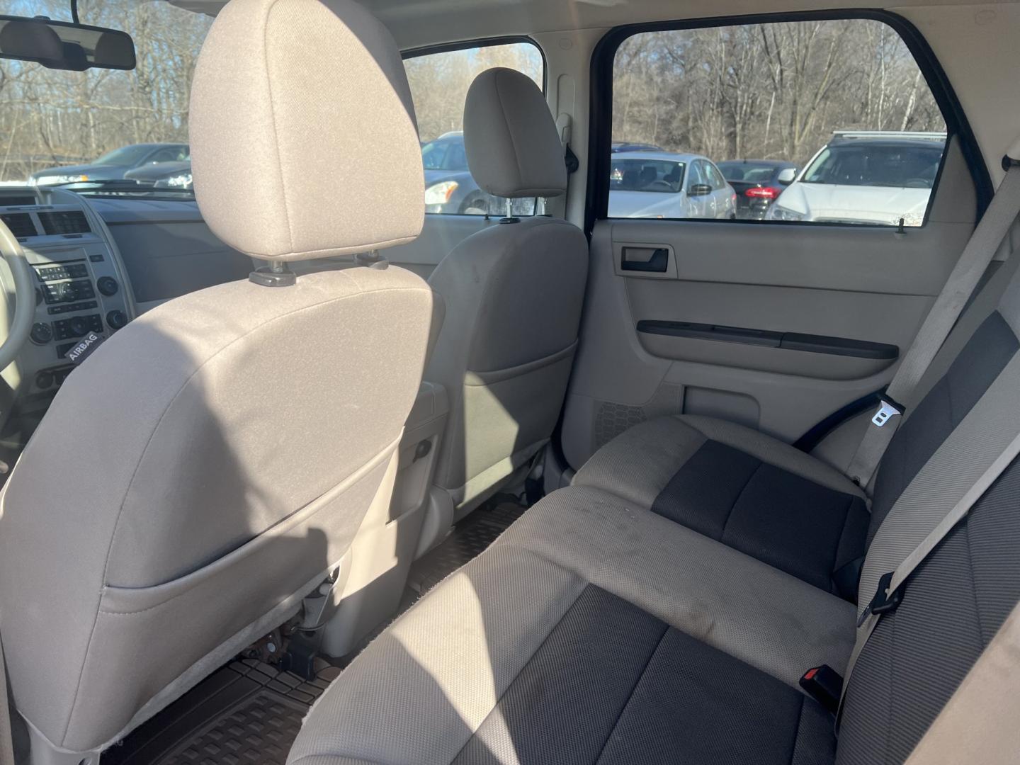 2008 Ford Escape XLT 4WD V6 (1FMCU93188K) with an 3.0L V6 DOHC 24V engine, 4-Speed Automatic Overdrive transmission, located at 17255 hwy 65 NE, Ham Lake, MN, 55304, 0.000000, 0.000000 - Photo#12