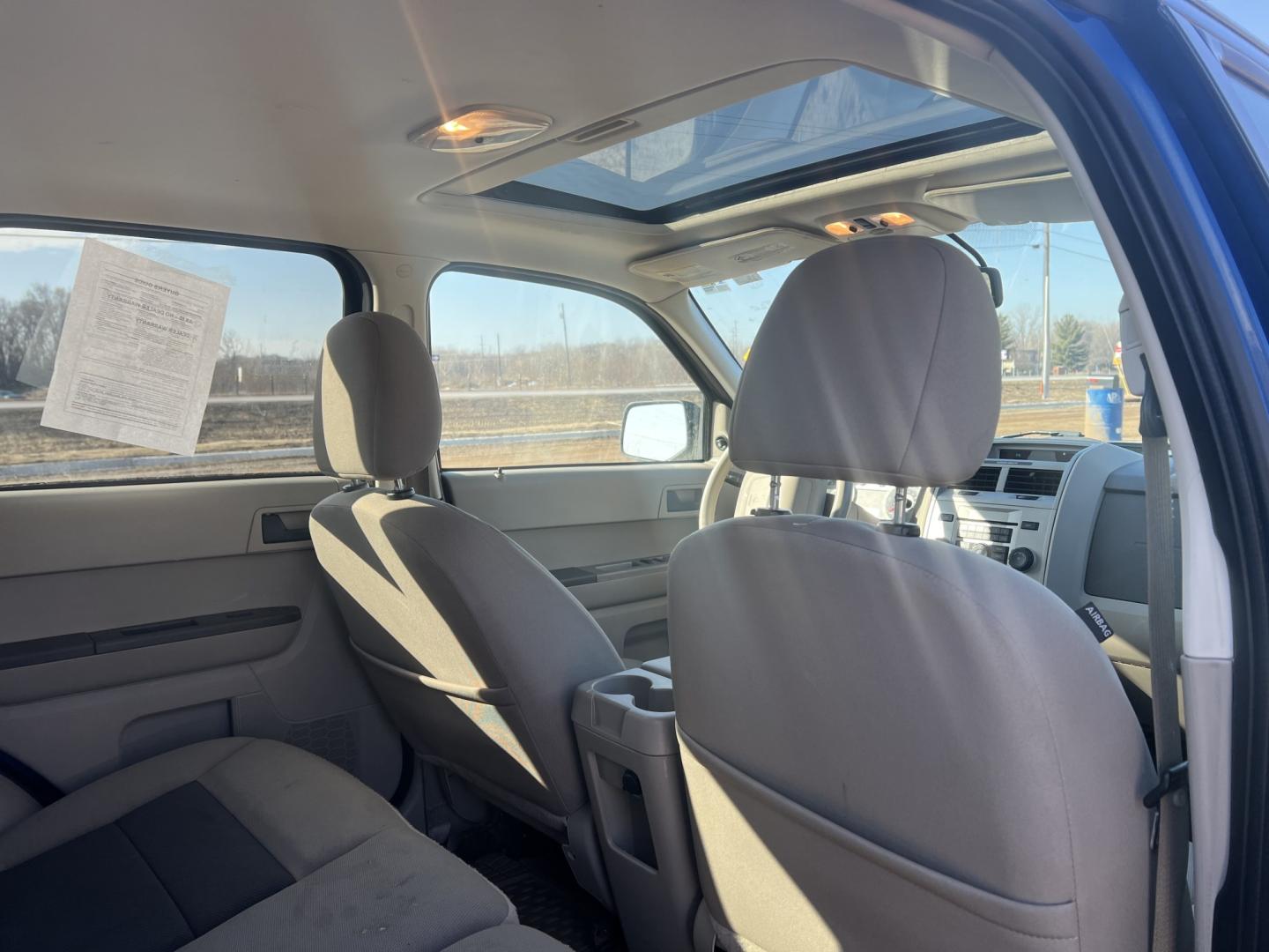 2008 Ford Escape XLT 4WD V6 (1FMCU93188K) with an 3.0L V6 DOHC 24V engine, 4-Speed Automatic Overdrive transmission, located at 17255 hwy 65 NE, Ham Lake, MN, 55304, 0.000000, 0.000000 - Photo#19