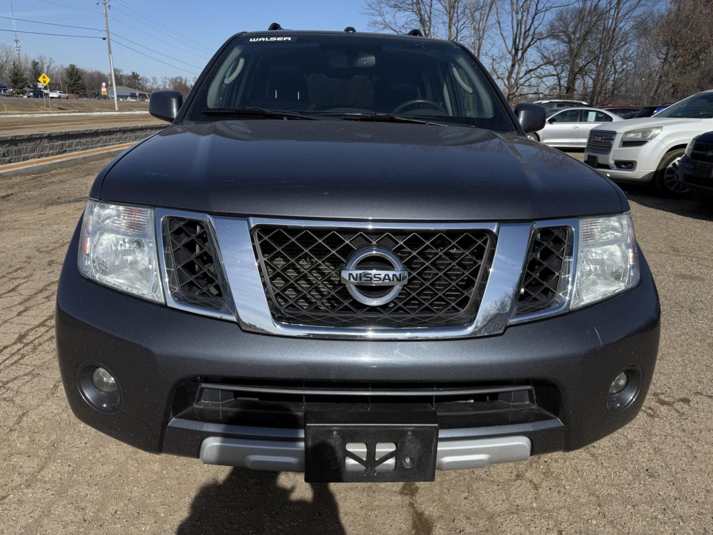 2012 Nissan Pathfinder LE 4WD (5N1AR1NB0CC) with an 4.0L V6 DOHC 24V engine, 5-Speed Automatic transmission, located at 17255 hwy 65 NE, Ham Lake, MN, 55304, 0.000000, 0.000000 - Photo#7