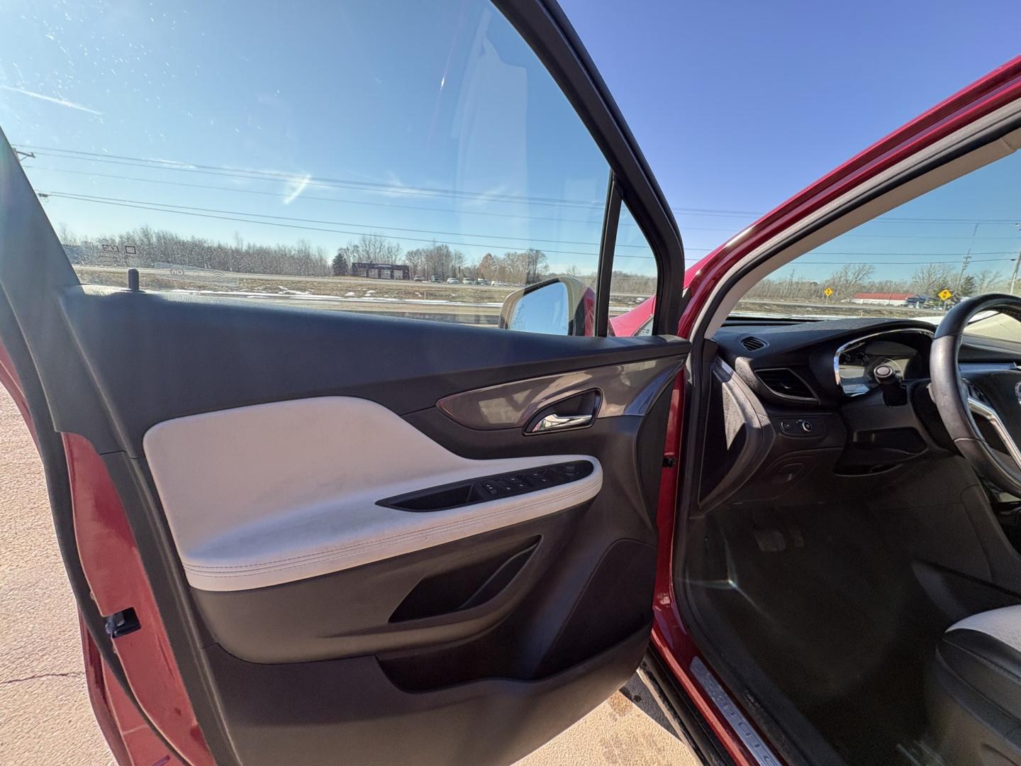 2019 Buick Encore Preferred FWD (KL4CJASB4KB) with an 1.4L L4 DOHC 16V TURBO engine, 6A transmission, located at 17255 hwy 65 NE, Ham Lake, MN, 55304, 0.000000, 0.000000 - Photo#8