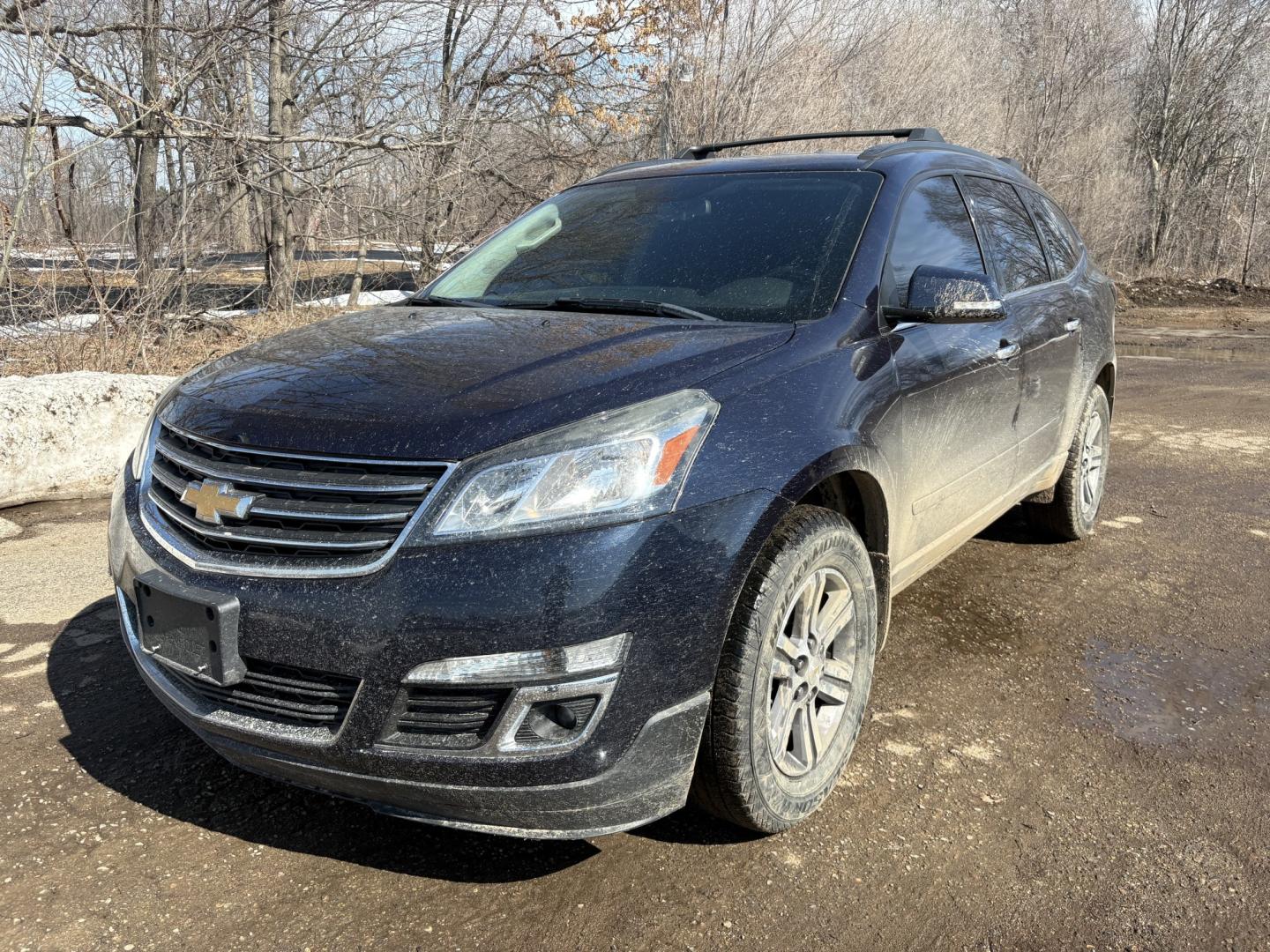 2017 Chevrolet Traverse 1LT AWD (1GNKVGKD5HJ) with an 3.6L V6 DOHC 24V engine, 6A transmission, located at 17255 hwy 65 NE, Ham Lake, MN, 55304, 0.000000, 0.000000 - Photo#0