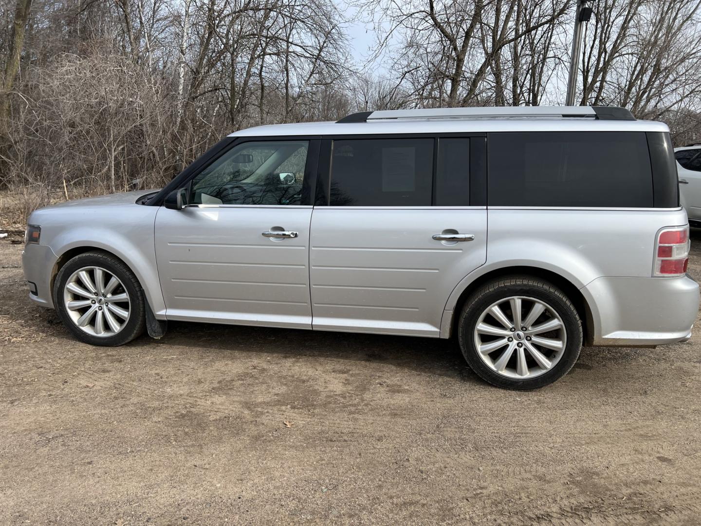 2016 Ford Flex SEL AWD (2FMHK6C80GB) with an 3.5L V6 DOHC 24V engine, 6A transmission, located at 17255 hwy 65 NE, Ham Lake, MN, 55304, 0.000000, 0.000000 - Photo#7