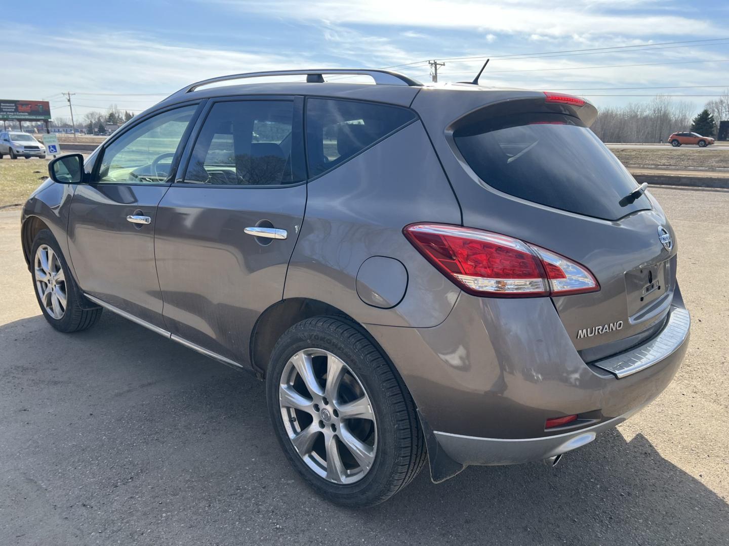 2012 Nissan Murano SL AWD (JN8AZ1MW4CW) with an 3.5L V6 DOHC 24V engine, Continuously Variable Transmission transmission, located at 17255 hwy 65 NE, Ham Lake, MN, 55304, 0.000000, 0.000000 - Photo#6