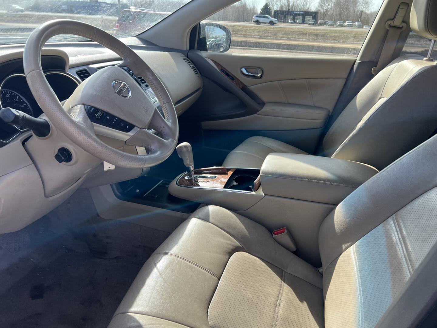 2012 Nissan Murano SL AWD (JN8AZ1MW4CW) with an 3.5L V6 DOHC 24V engine, Continuously Variable Transmission transmission, located at 17255 hwy 65 NE, Ham Lake, MN, 55304, 0.000000, 0.000000 - Photo#9